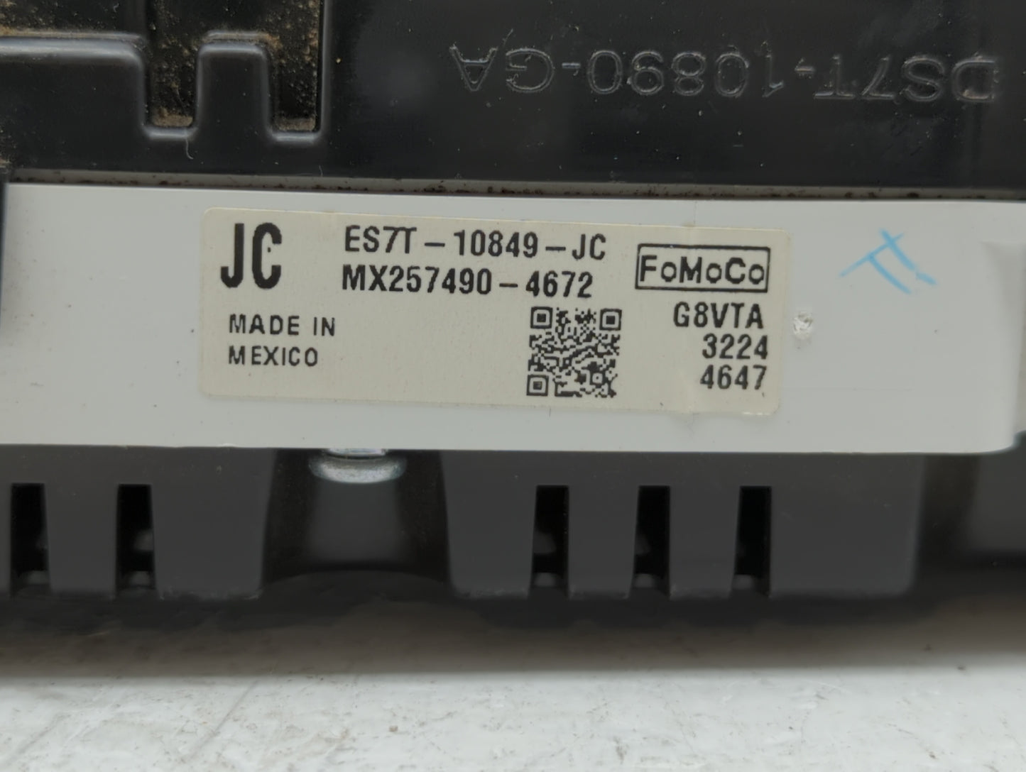 2014 Ford Fusion Instrument Cluster Speedometer Gauges P/N:ES7T-10849-JB ES7T-10849-JC, ES7T-10849-JD Fits OEM Used Auto Par