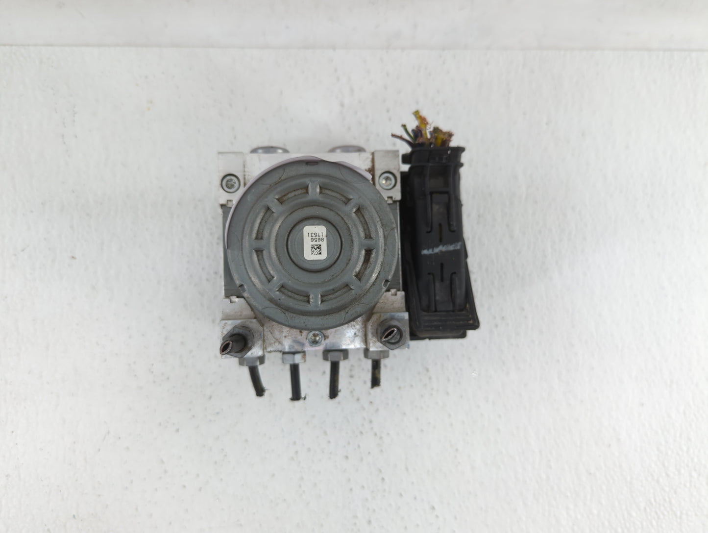 2014-2016 Ford Fusion ABS Pump Control Module Replacement P/N:DG9C-2C219-DF DG9C-2C405-DF, EG9C-2C405-AG Fits Fits 2014 2015