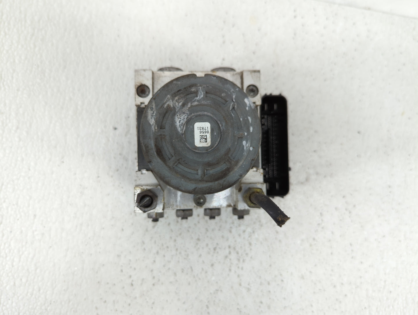 2014-2016 Ford Fusion ABS Pump Control Module Replacement P/N:DG9C-2C219-DF DG9C-2C405-DF, EG9C-2C405-AG Fits Fits 2014 2015