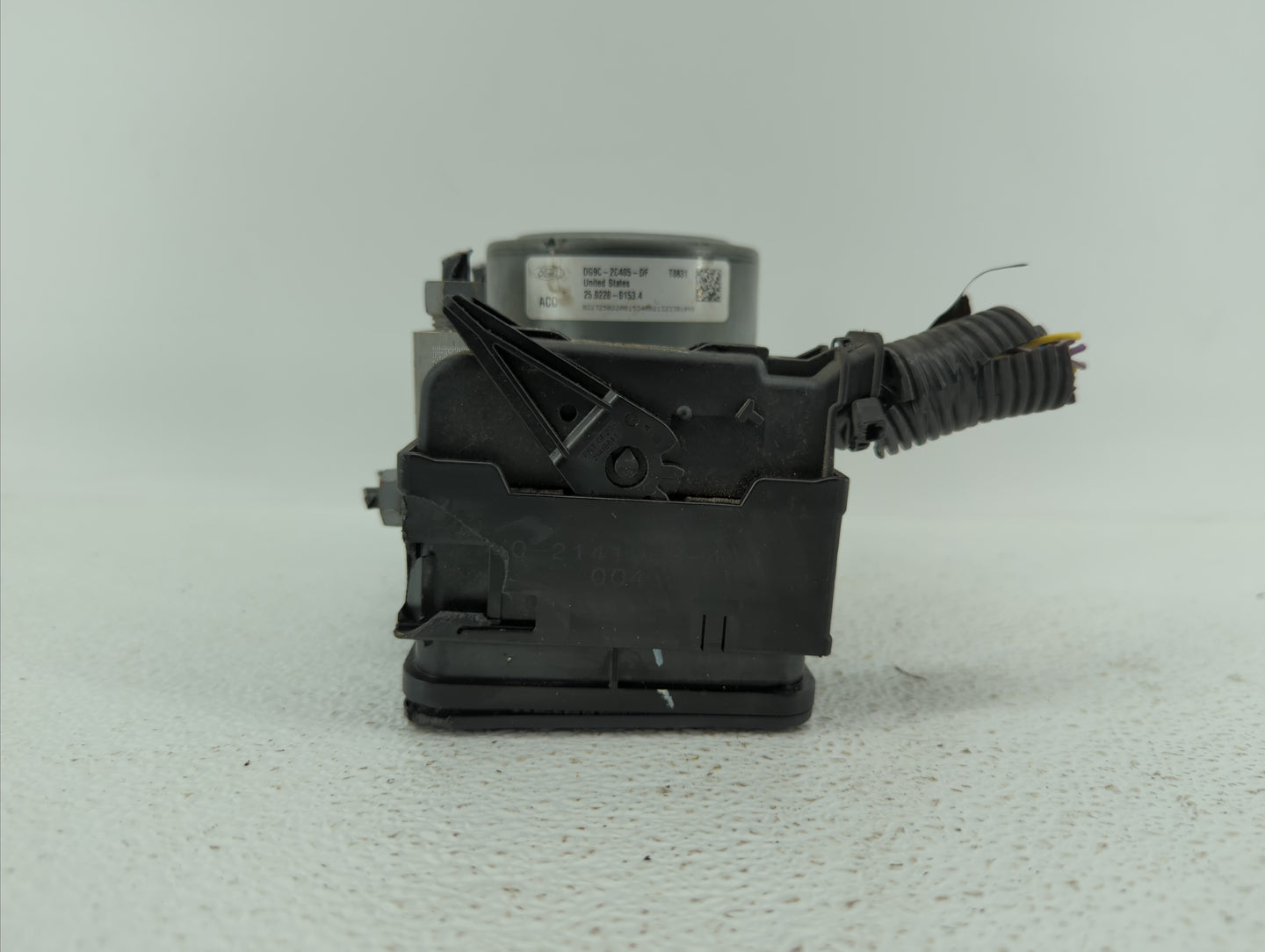 2014-2016 Ford Fusion ABS Pump Control Module Replacement P/N:DG9C-2C219-DF DG9C-2C405-DF, EG9C-2C405-AG Fits Fits 2014 2015