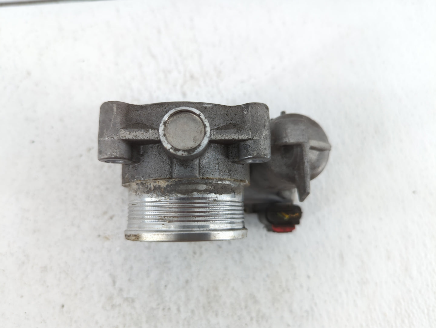 2014-2019 Ford Fusion Throttle Body P/N:0 280 750 566 DS7E-9F991-BB Fits Fits 2014 2015 2016 2017 2018 2019 OEM Used Auto Pa