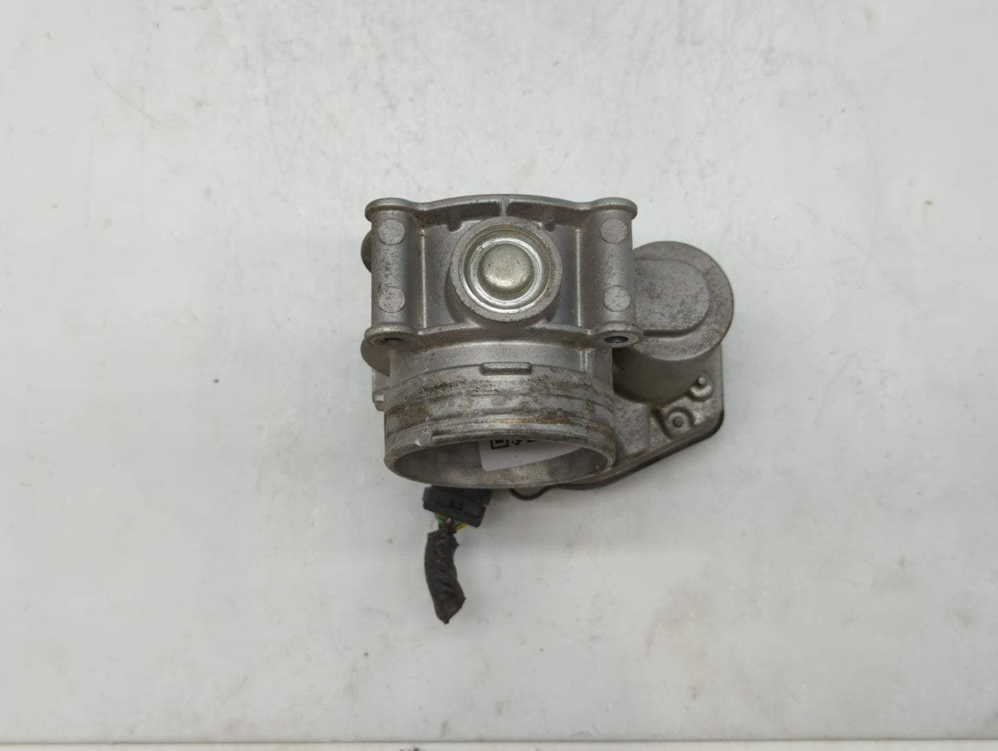 2013-2019 Ford Fusion Throttle Body P/N:DS7E-9F991-AK DS7E-9F991-AD Fits Fits 2013 2014 2015 2016 2017 2018 2019 2020 OEM Us