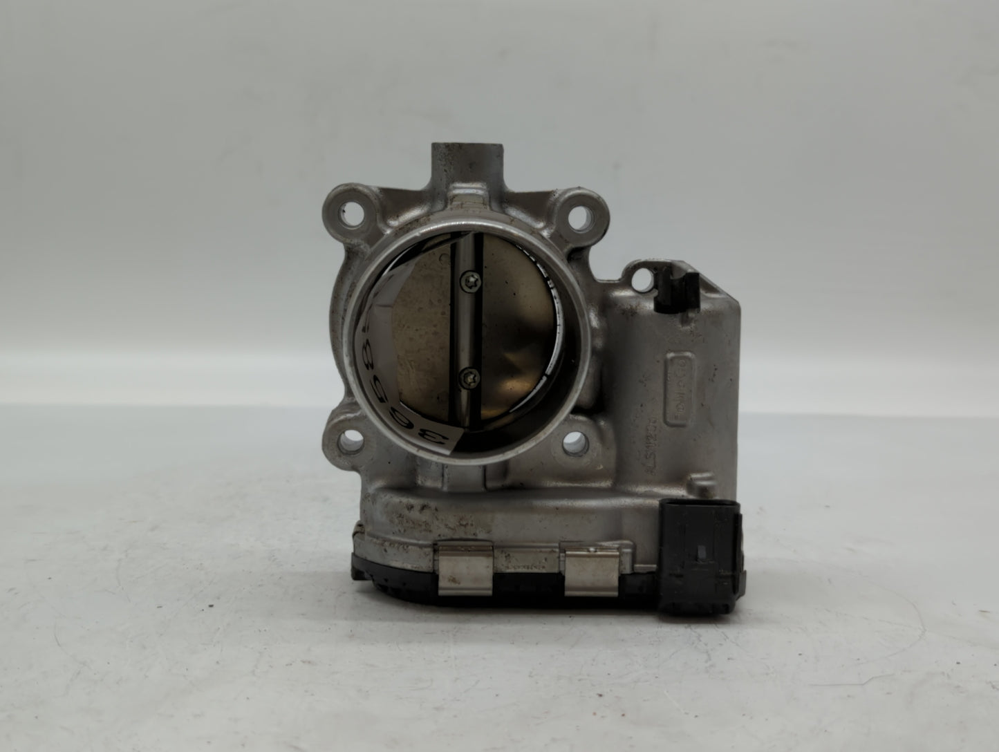 2014-2019 Ford Fusion Throttle Body P/N:0 280 750 566 DS7E-9F991-BB Fits Fits 2014 2015 2016 2017 2018 2019 OEM Used Auto Pa