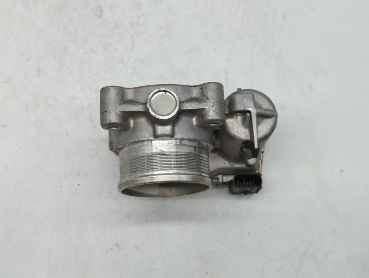 2014-2019 Ford Fusion Throttle Body P/N:0 280 750 566 DS7E-9F991-BB Fits Fits 2014 2015 2016 2017 2018 2019 OEM Used Auto Pa