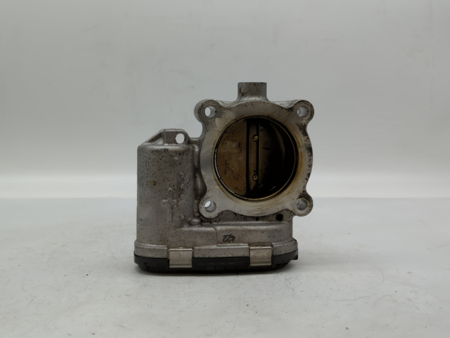 2014-2019 Ford Fusion Throttle Body P/N:0 280 750 566 DS7E-9F991-BB Fits Fits 2014 2015 2016 2017 2018 2019 OEM Used Auto Pa