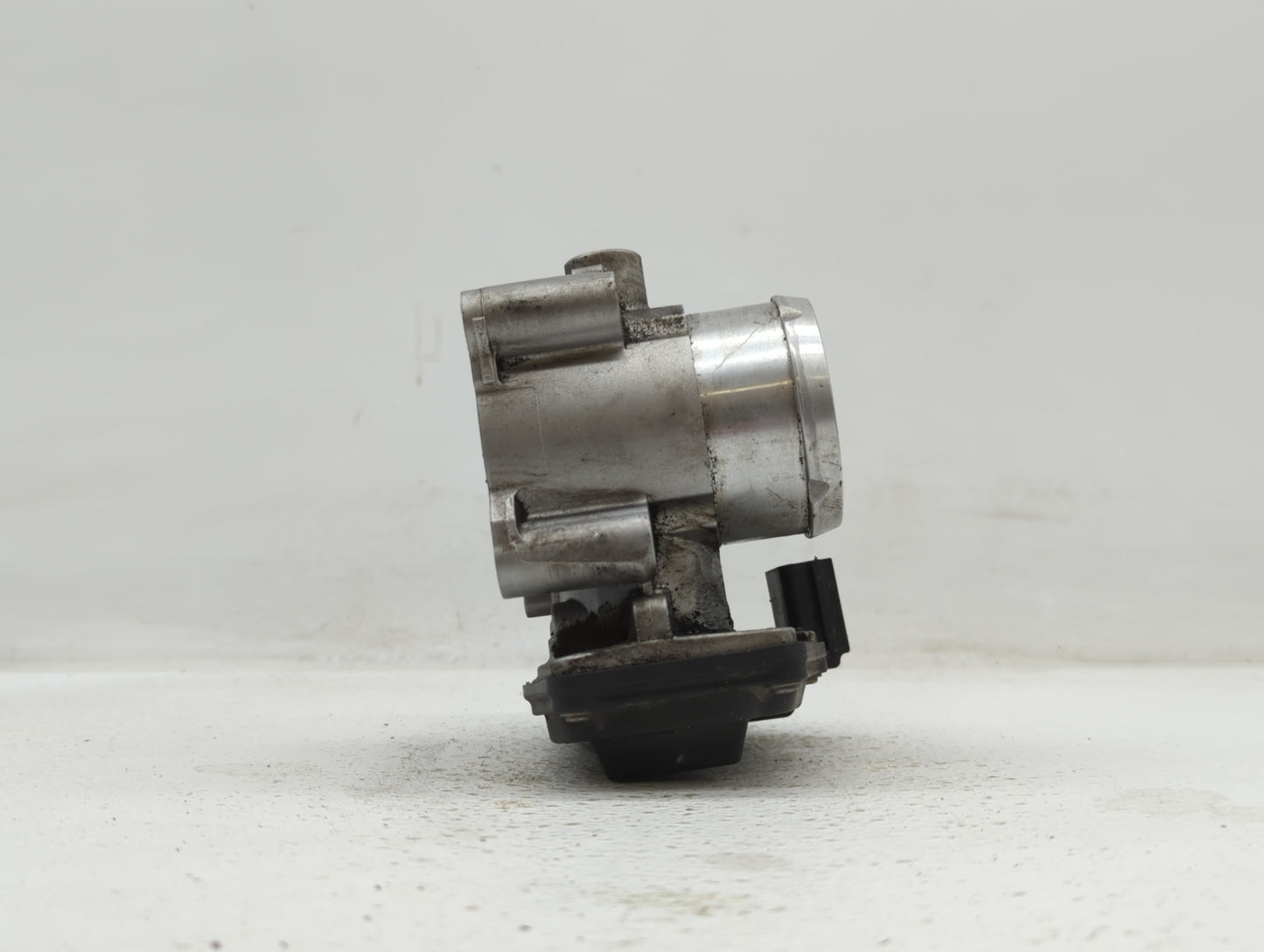 2014-2019 Ford Fusion Throttle Body P/N:50989011 DS7G-9F991-BB, DS7G-9E991-BB Fits Fits 2014 2015 2016 2017 2018 2019 OEM Us