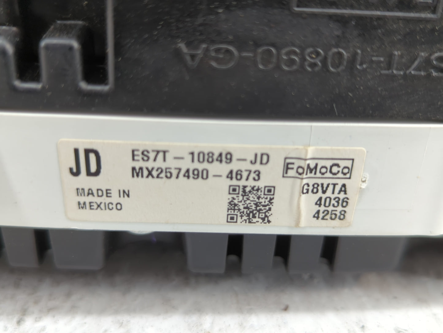 2014 Ford Fusion Instrument Cluster Speedometer Gauges P/N:ES7T-10849-JB ES7T-10849-JC, ES7T-10849-JD Fits OEM Used Auto Par