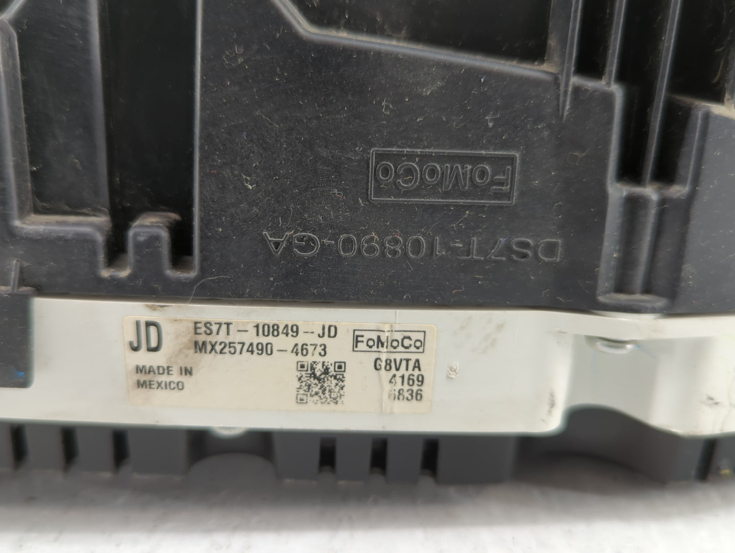 2014 Ford Fusion Instrument Cluster Speedometer Gauges P/N:ES7T-10849-JB ES7T-10849-JC, ES7T-10849-JD Fits OEM Used Auto Par