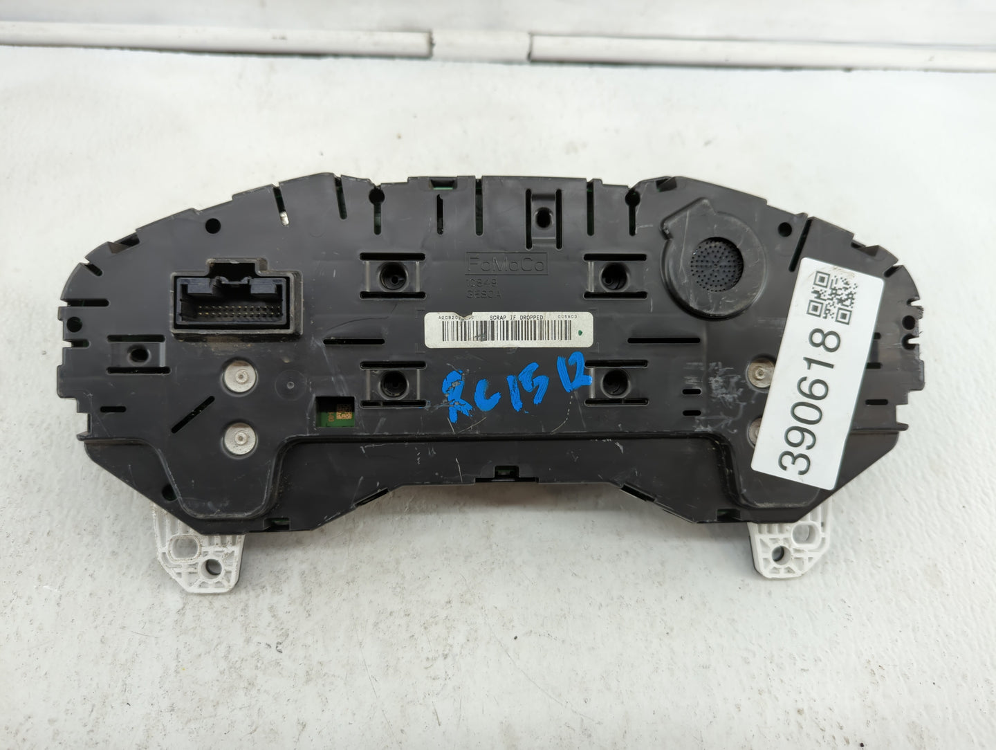 2014-2015 Ford Fusion Instrument Cluster Speedometer Gauges P/N:ES7T-10849-AC ES7T-10849-ED Fits Fits 2014 2015 OEM Used Aut