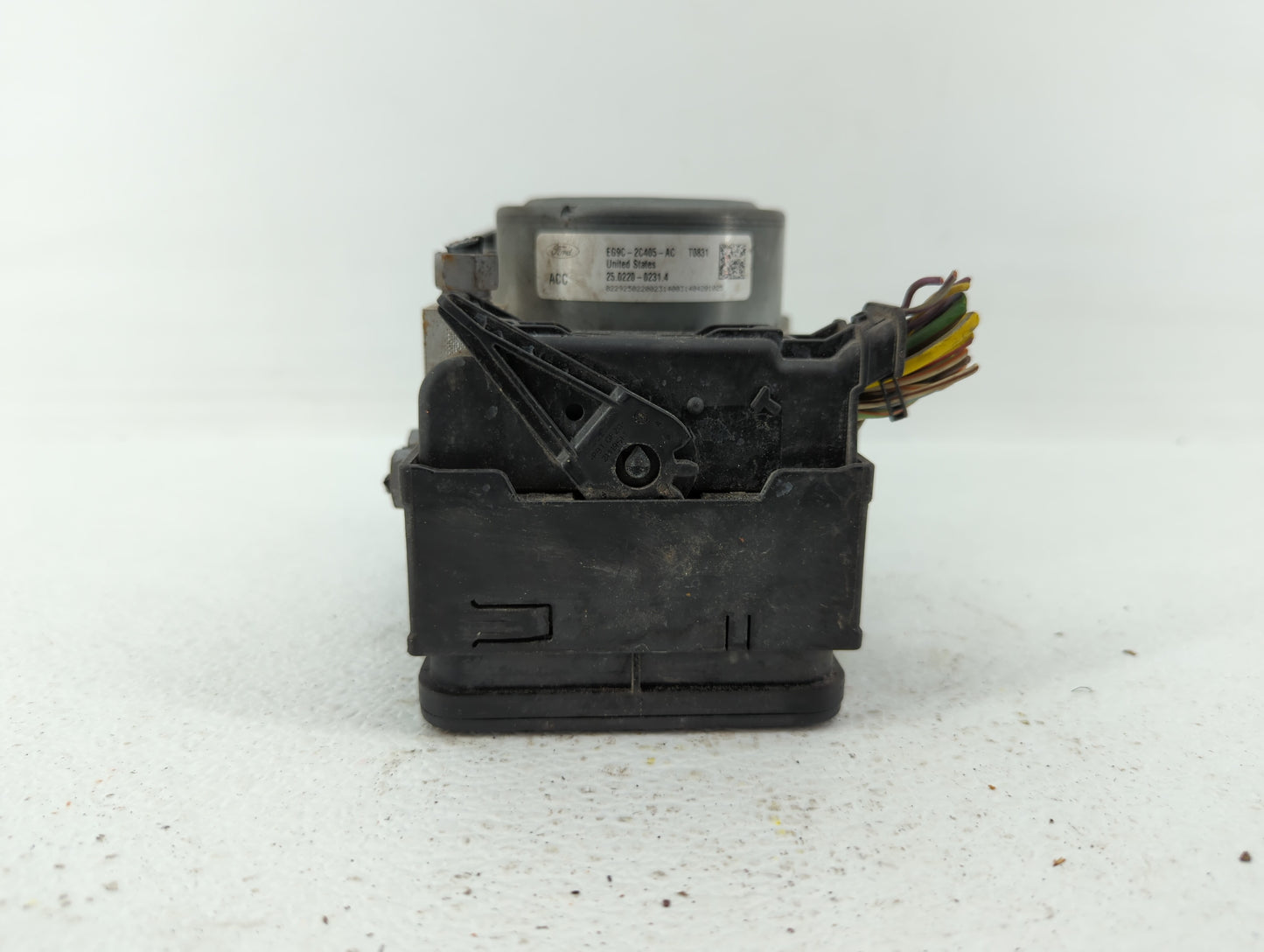 2014-2016 Ford Fusion ABS Pump Control Module Replacement P/N:EG9C-2C405-AC DG9C-2C405-DF, HG9C-2B373-BH Fits Fits 2014 2015