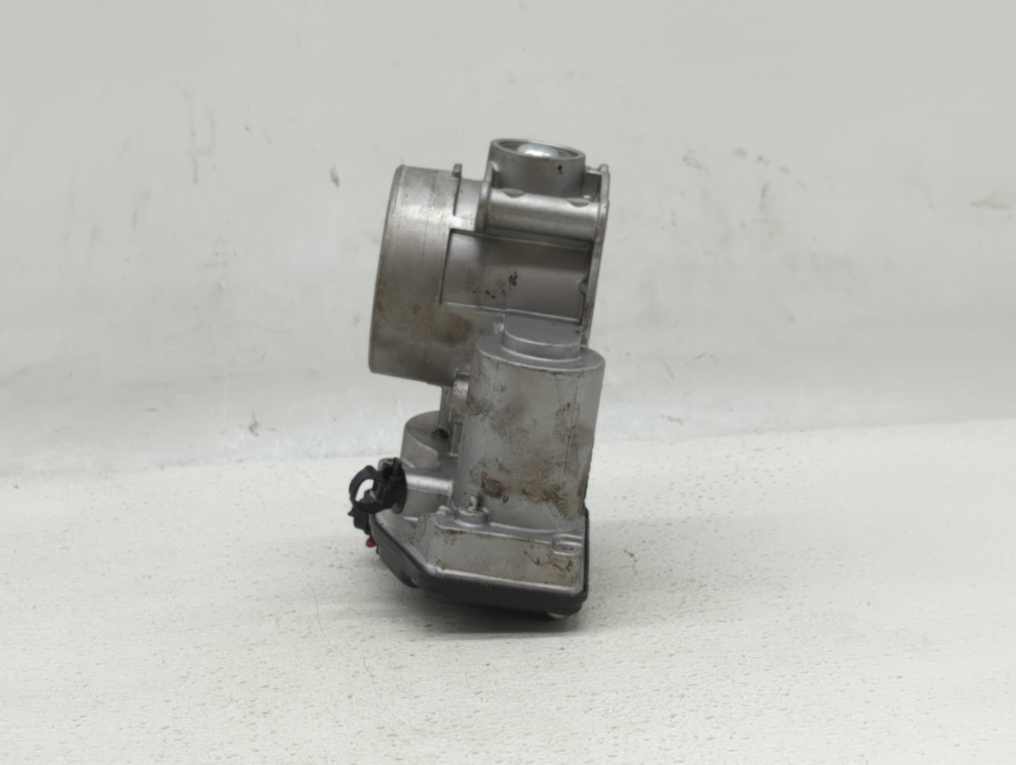 2013-2019 Ford Fusion Throttle Body P/N:DS7E-9F991-AG DS7E-9F991-AK Fits Fits 2013 2014 2015 2016 2017 2018 2019 2020 OEM Us
