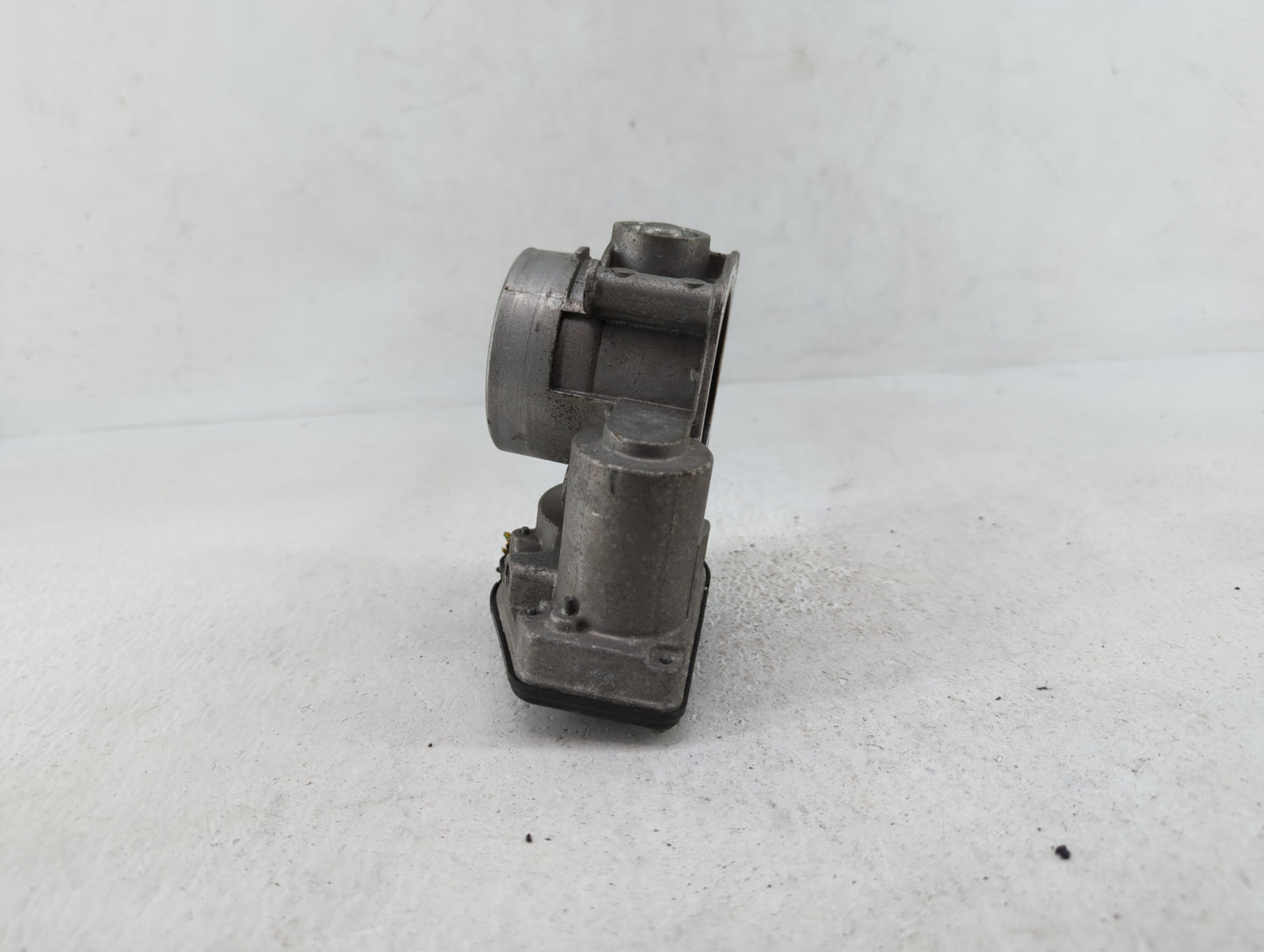 2013-2019 Ford Fusion Throttle Body P/N:DS7E-9F991-AG DS7E-9F991-AK Fits Fits 2013 2014 2015 2016 2017 2018 2019 2020 OEM Us