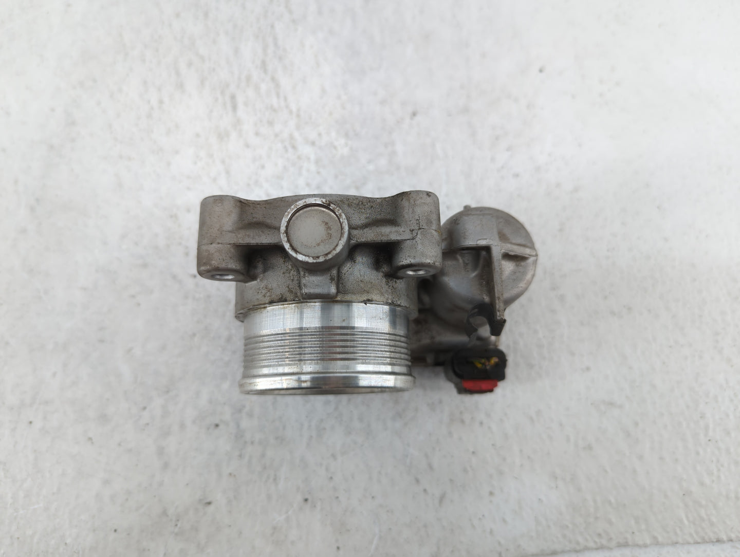 2014-2019 Ford Fusion Throttle Body P/N:DS7E-9F991-BB Fits Fits 2014 2015 2016 2017 2018 2019 OEM Used Auto Parts - Oemuseda