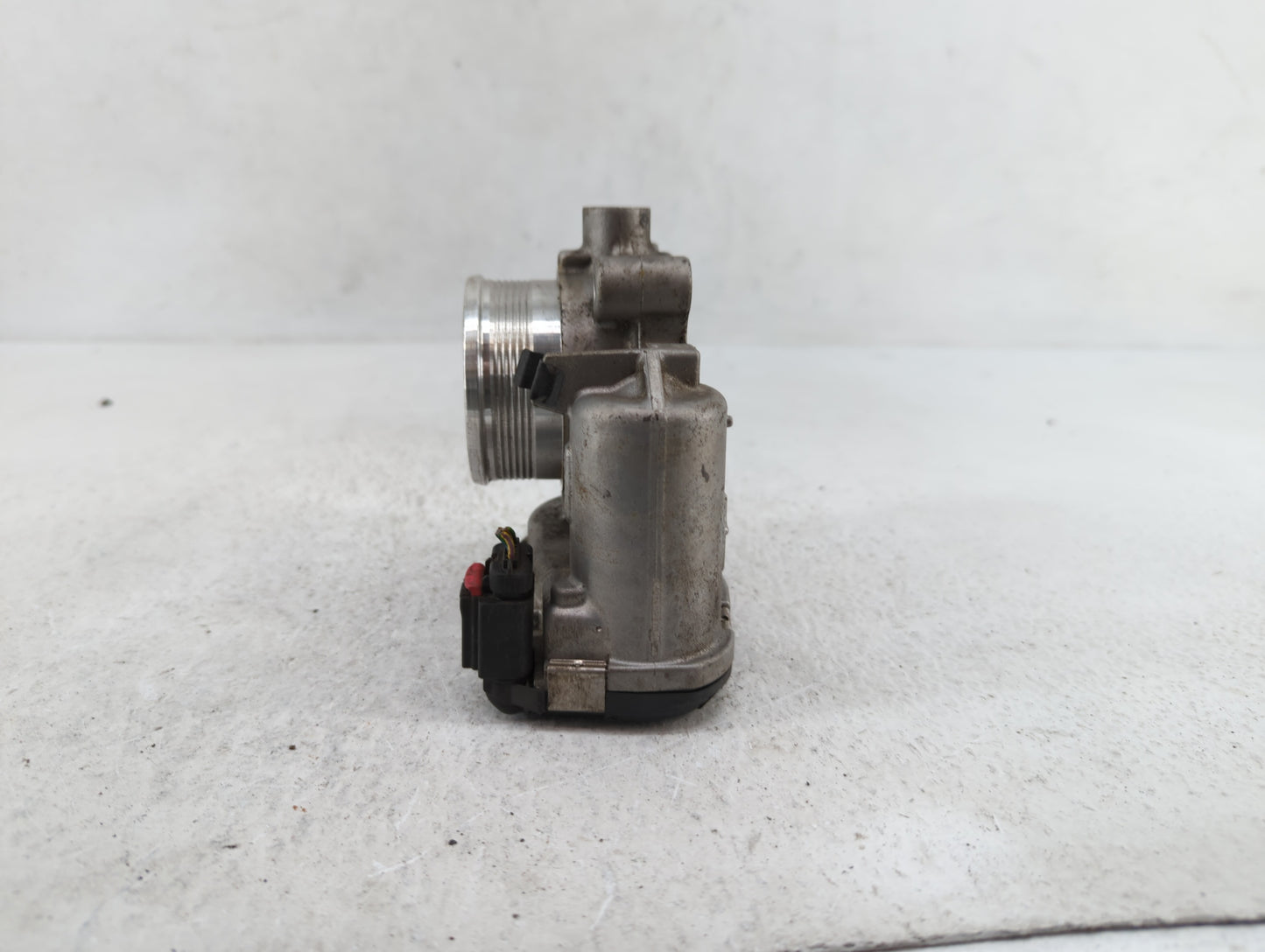 2014-2019 Ford Fusion Throttle Body P/N:DS7E-9F991-BB Fits Fits 2014 2015 2016 2017 2018 2019 OEM Used Auto Parts - Oemuseda