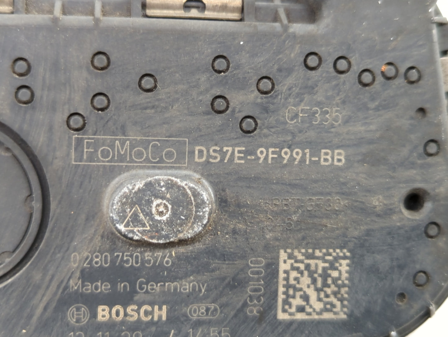 2014-2019 Ford Fusion Throttle Body P/N:DS7E-9F991-BB Fits Fits 2014 2015 2016 2017 2018 2019 OEM Used Auto Parts - Oemuseda