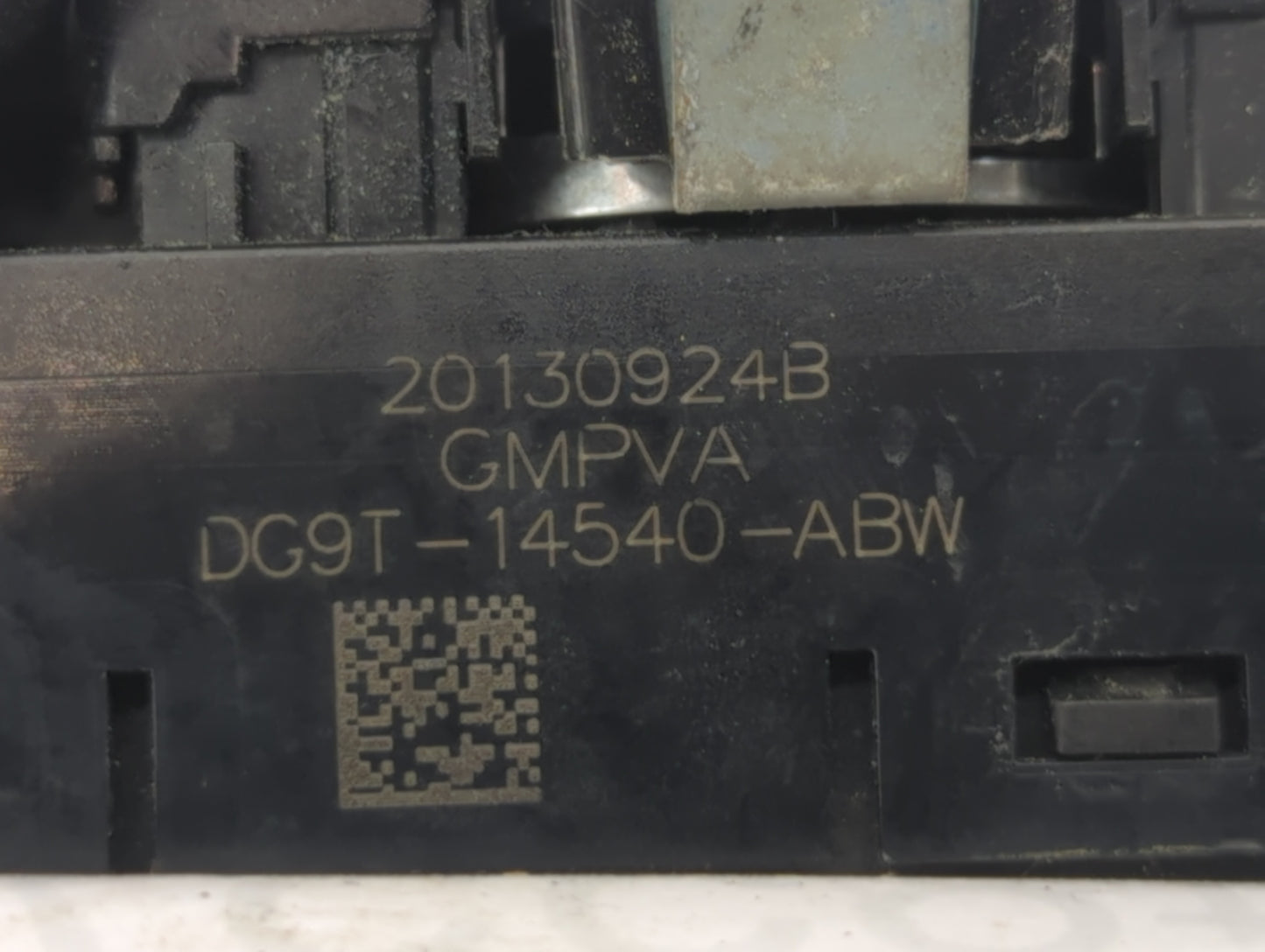 2013-2020 Ford Fusion Master Power Window Switch Replacement Driver Side Left P/N:DG9T-14540-ABW Fits OEM Used Auto Parts - 