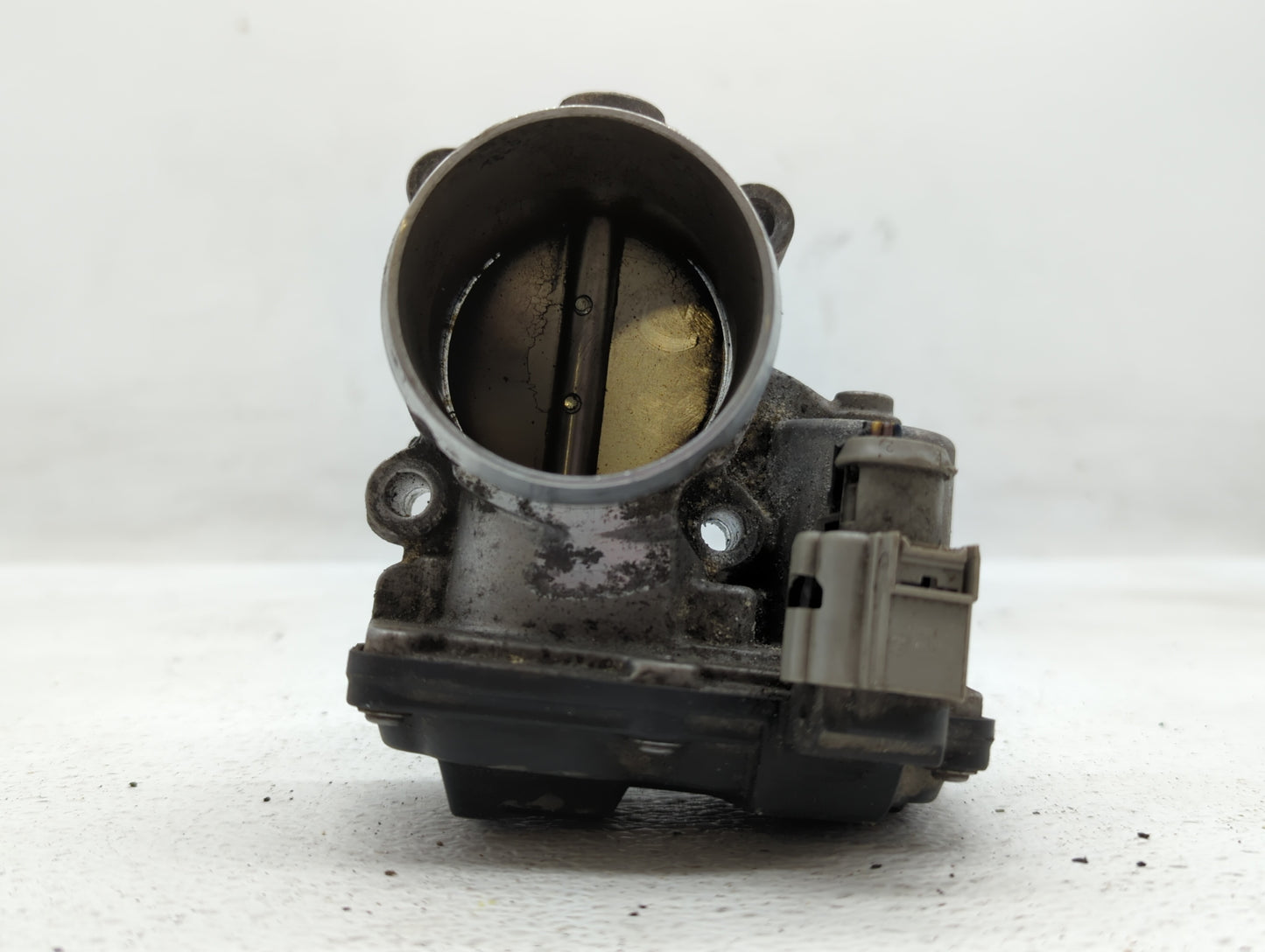 2014-2020 Ford Fusion Throttle Body P/N:DS7G-9F991-BB DS7G-9F991-CA Fits Fits 2014 2015 2016 2017 2018 2019 2020 OEM Used Au