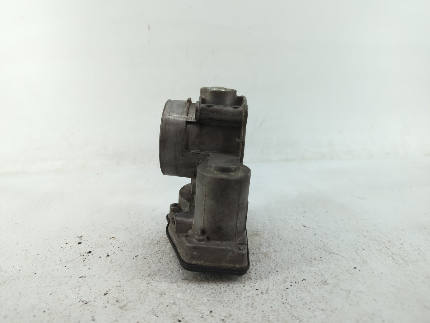 2013-2020 Ford Fusion Throttle Body P/N:DS7E-9F991-BB DS7E-9F991-AH Fits Fits 2013 2014 2015 2016 2017 2018 2019 2020 2021 2
