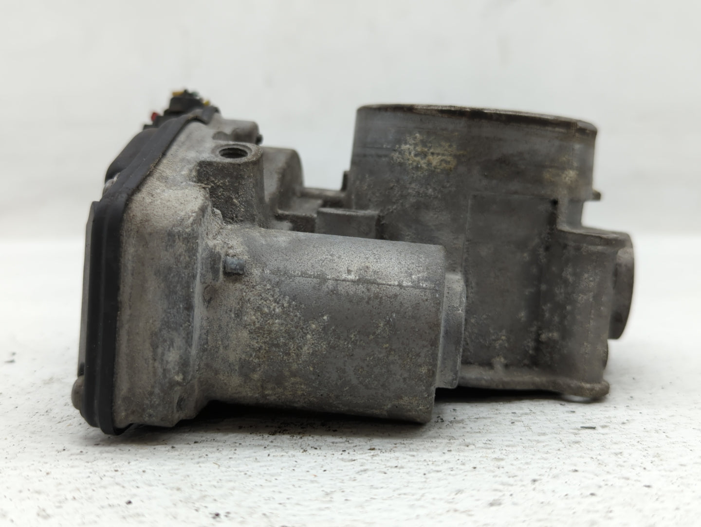 2013-2020 Ford Fusion Throttle Body P/N:DS7E-9F991-BB DS7E-9F991-AH Fits Fits 2013 2014 2015 2016 2017 2018 2019 2020 2021 2
