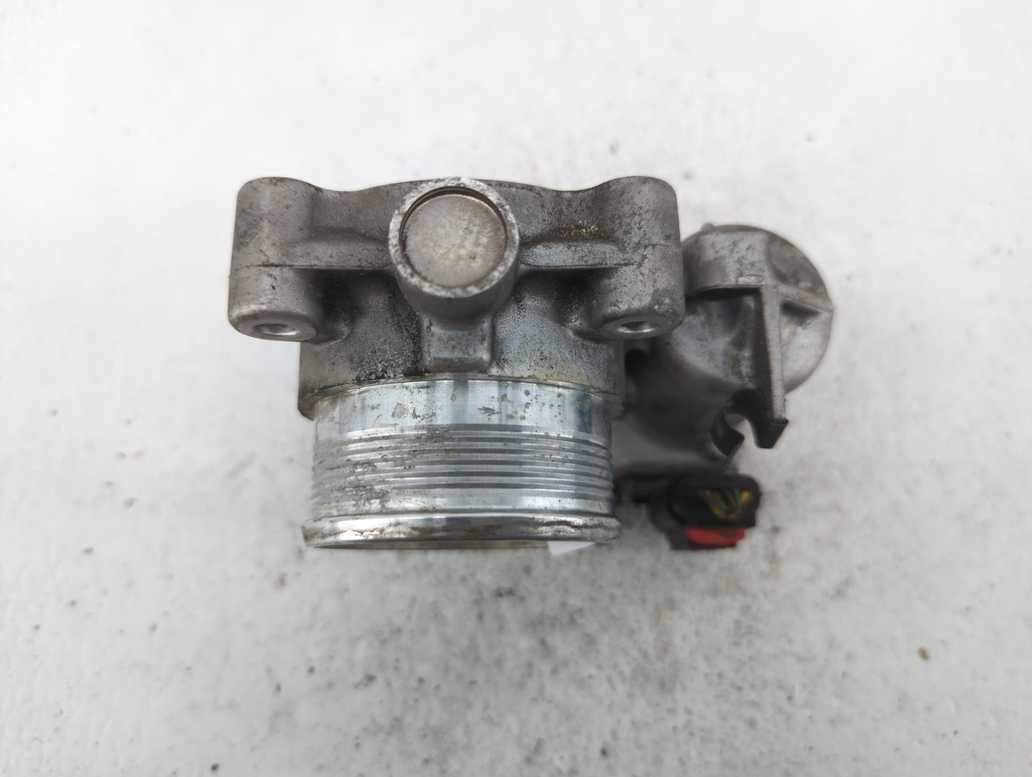 2014-2020 Ford Fusion Throttle Body P/N:DS7E-9F991-BB Fits Fits 2014 2015 2016 2017 2018 2019 2020 2021 2022 OEM Used Auto P