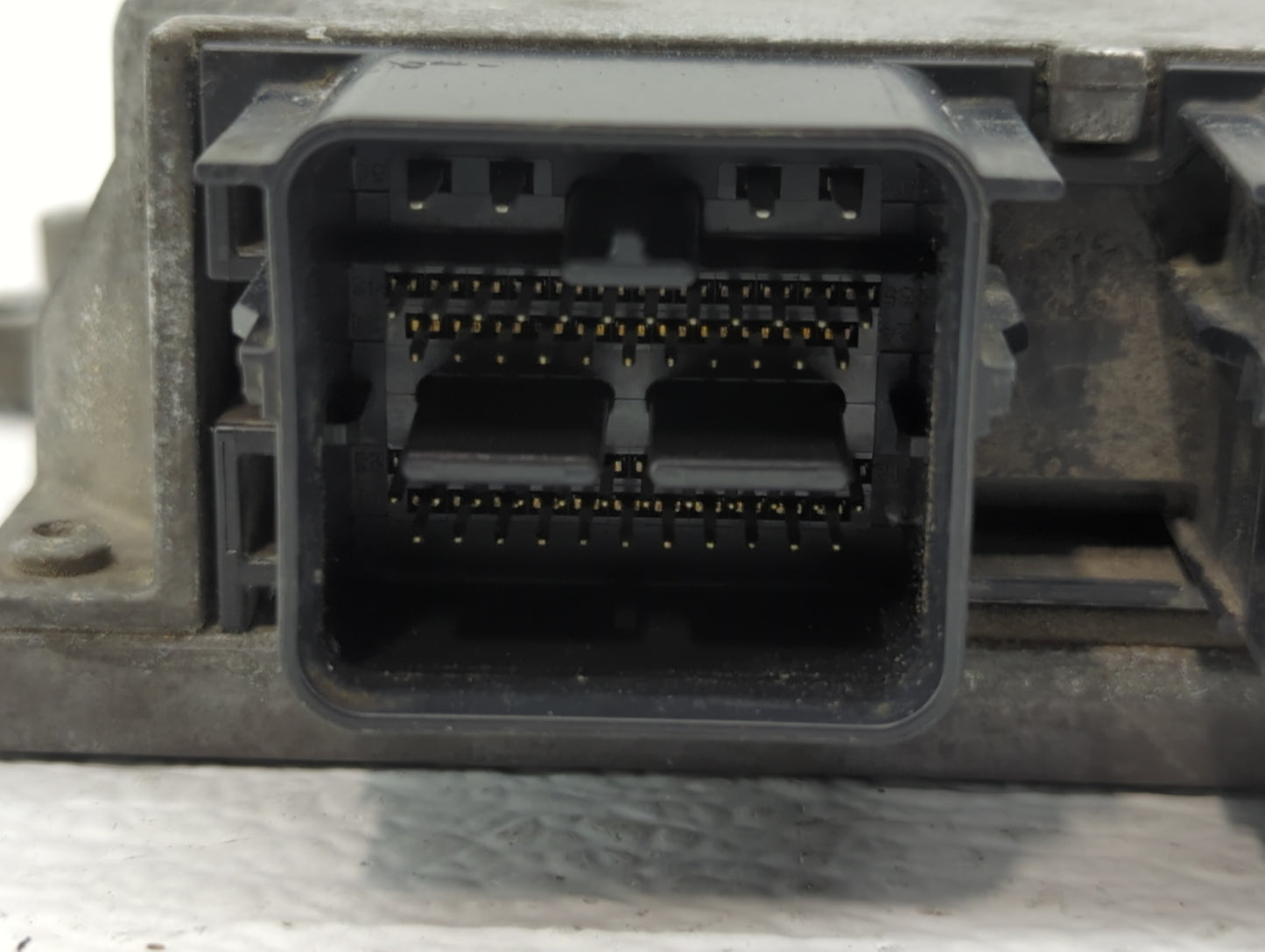 2014-2016 Ford Fusion PCM Engine Control Computer ECU ECM PCU OEM P/N:ES7A-12A650-JF ES7A-12A650-GF Fits Fits 2014 2015 2016
