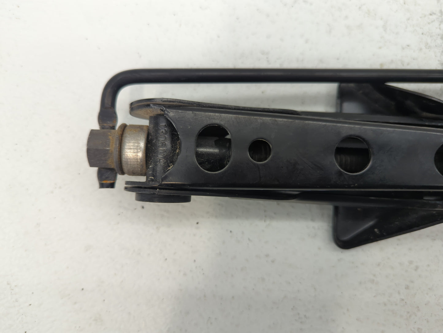 2014 Ford Fusion Spare Scissor Car Jack - Oemusedautoparts1.com