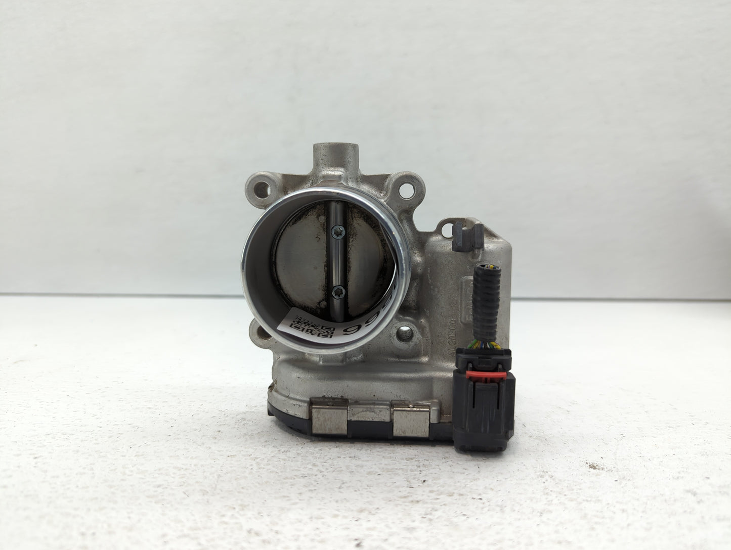 2014-2020 Ford Fusion Throttle Body P/N:DS7E-9F991-BB Fits Fits 2014 2015 2016 2017 2018 2019 2020 2021 2022 OEM Used Auto P