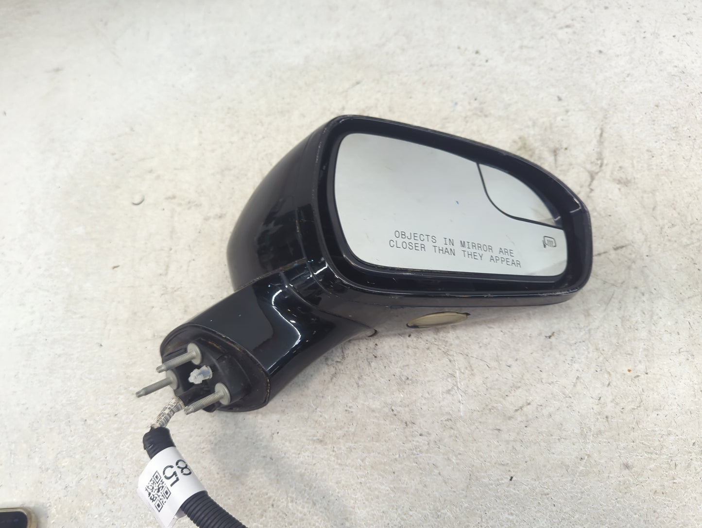 2014 Ford Fusion Passenger Side View Mirror - Right Door Mirror OEM Used - Oemusedautoparts1.com