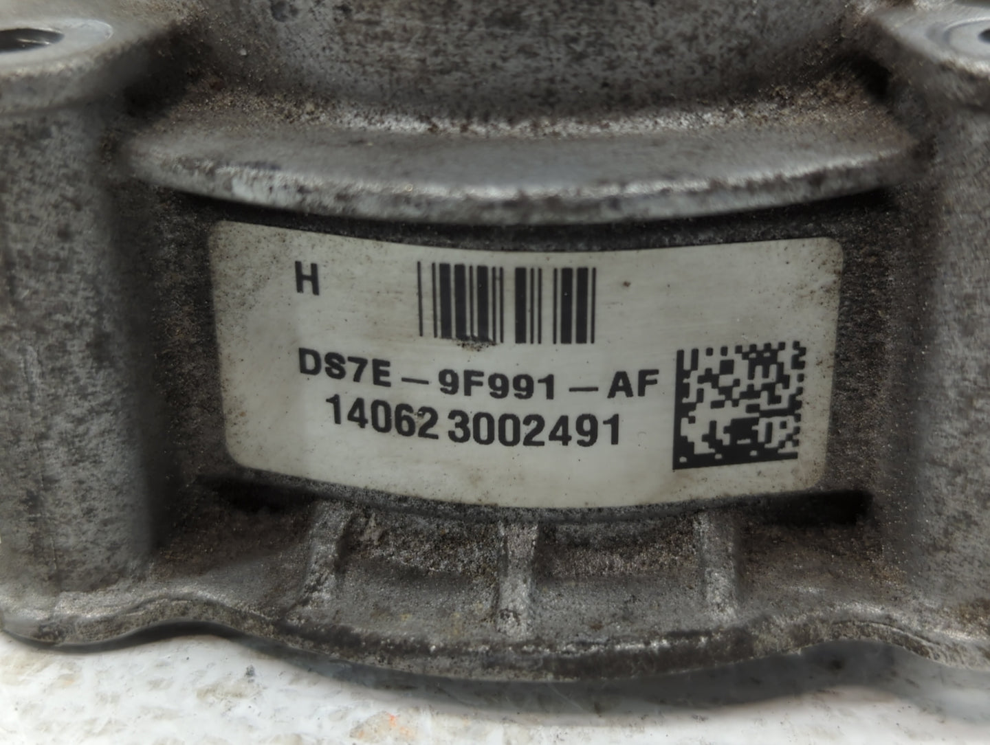 2013-2020 Ford Fusion Throttle Body P/N:DS7E-9F991-AF Fits Fits 2013 2014 2015 2016 2017 2018 2019 2020 2021 2022 OEM Used A