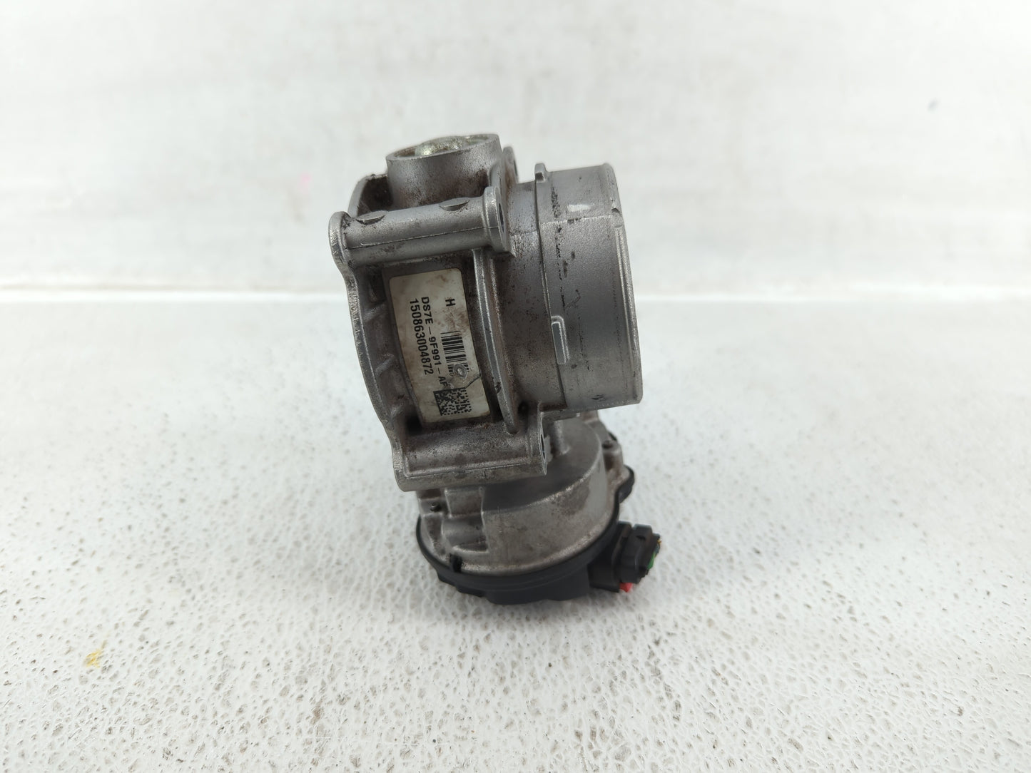2013-2020 Ford Fusion Throttle Body P/N:DS7E-9F991-AF Fits Fits 2013 2014 2015 2016 2017 2018 2019 2020 2021 2022 OEM Used A