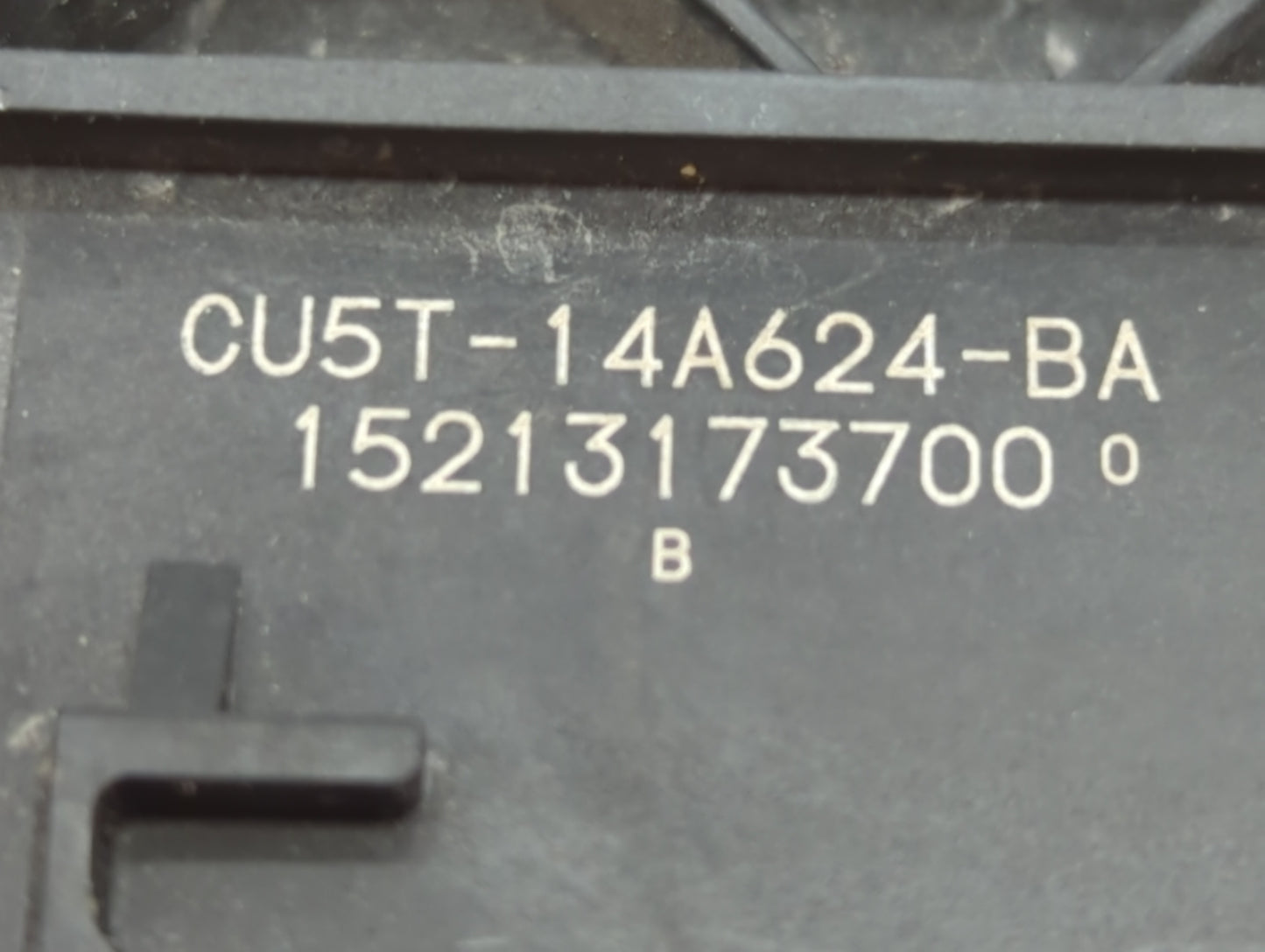 2014-2016 Ford Fusion PCM Engine Control Computer ECU ECM PCU OEM P/N:FJ5A-12B684-AA GS7A-12A650-JC Fits Fits 2014 2015 2016