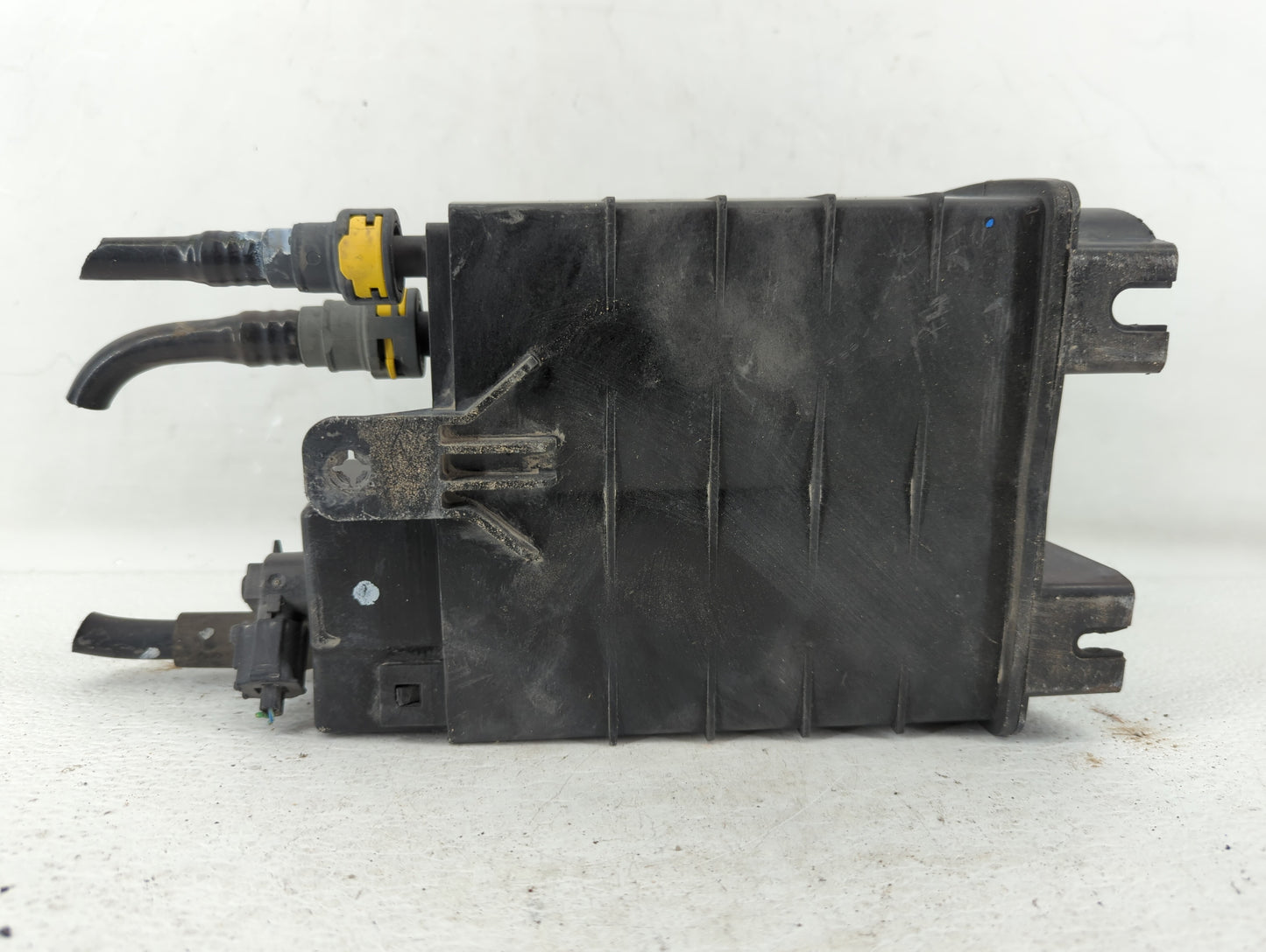 2014 Ford Fusion Fuel Vapor Charcoal Canister 537228 - Oemusedautoparts1.com