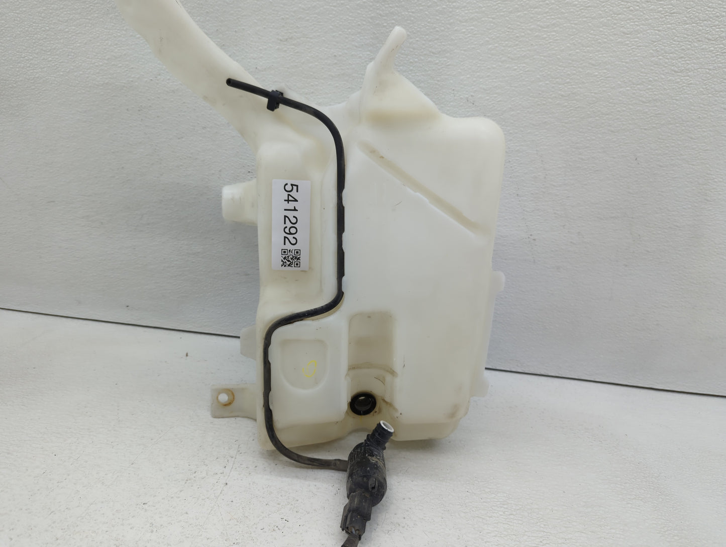 2013-2014 Ford Fusion Windshield Washer Fluid Reservoir Bottle Oem - Oemusedautoparts1.com