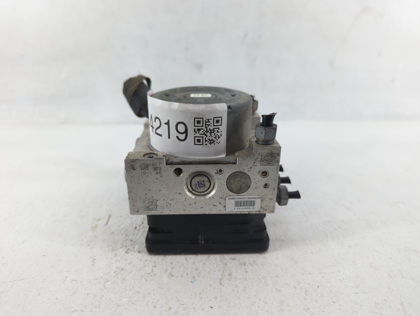 2014-2016 Ford Fusion ABS Pump Control Module Replacement P/N:DG9C-2C405-DF EG9C-2C405-AC Fits Fits 2014 2015 2016 OEM Used 