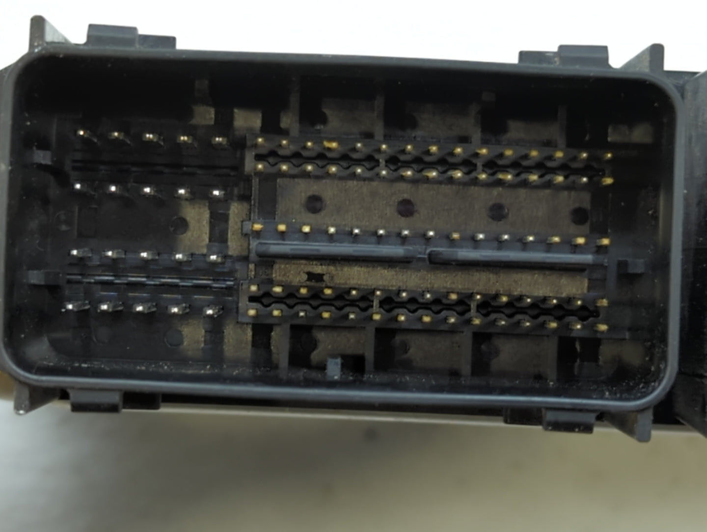 2014 Ford Fusion PCM Engine Control Computer ECU ECM PCU OEM P/N:DG1A-12B684-AB ES7A-12A650-ND, HJ7A-12A650-APA Fits OEM Use