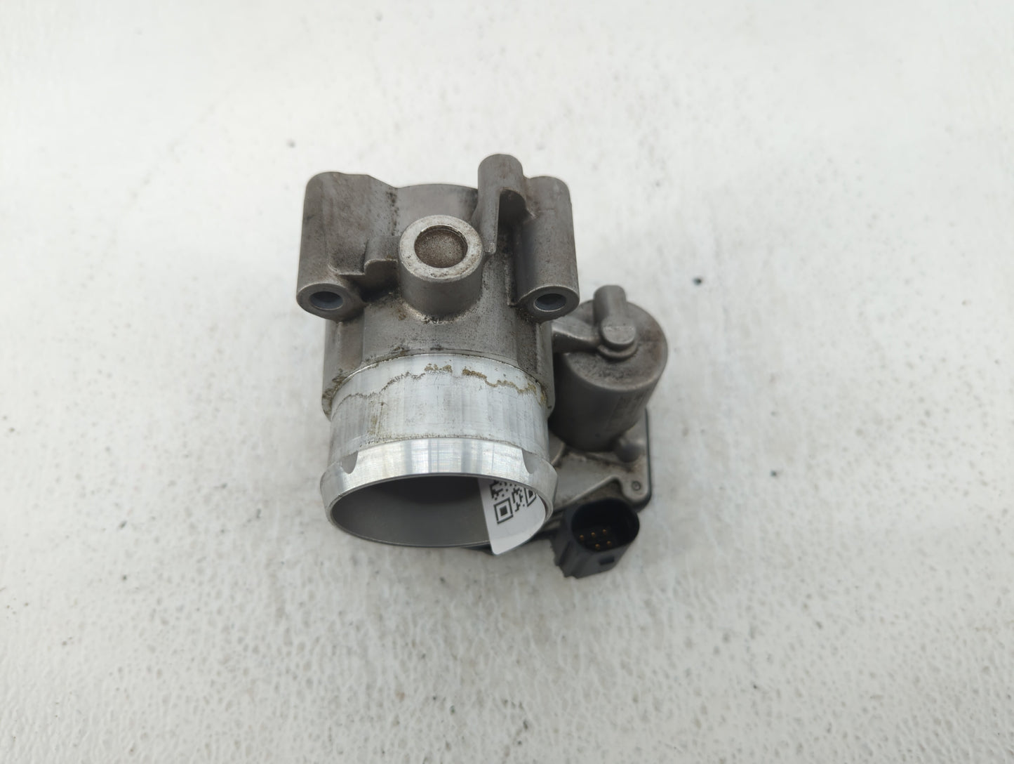 2014-2020 Ford Fusion Throttle Body P/N:DS7G-9F991-BB Fits Fits 2014 2015 2016 2017 2018 2019 2020 OEM Used Auto Parts - Oem