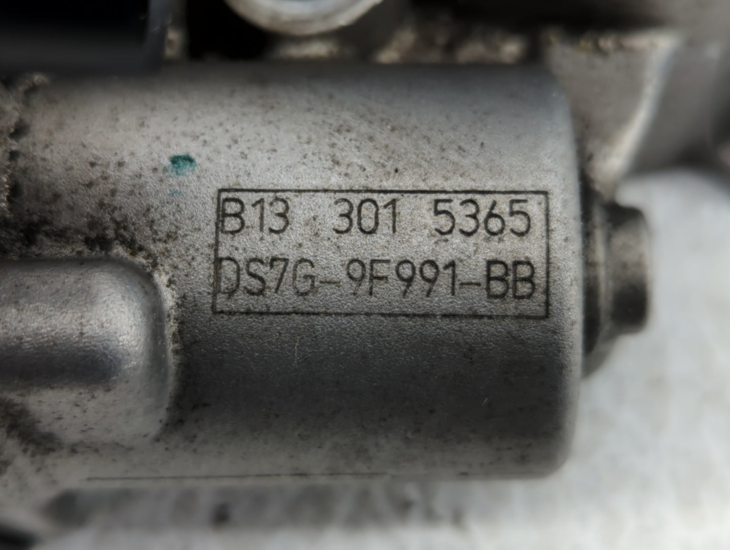 2014-2020 Ford Fusion Throttle Body P/N:DS7G-9F991-BB Fits Fits 2014 2015 2016 2017 2018 2019 2020 OEM Used Auto Parts - Oem