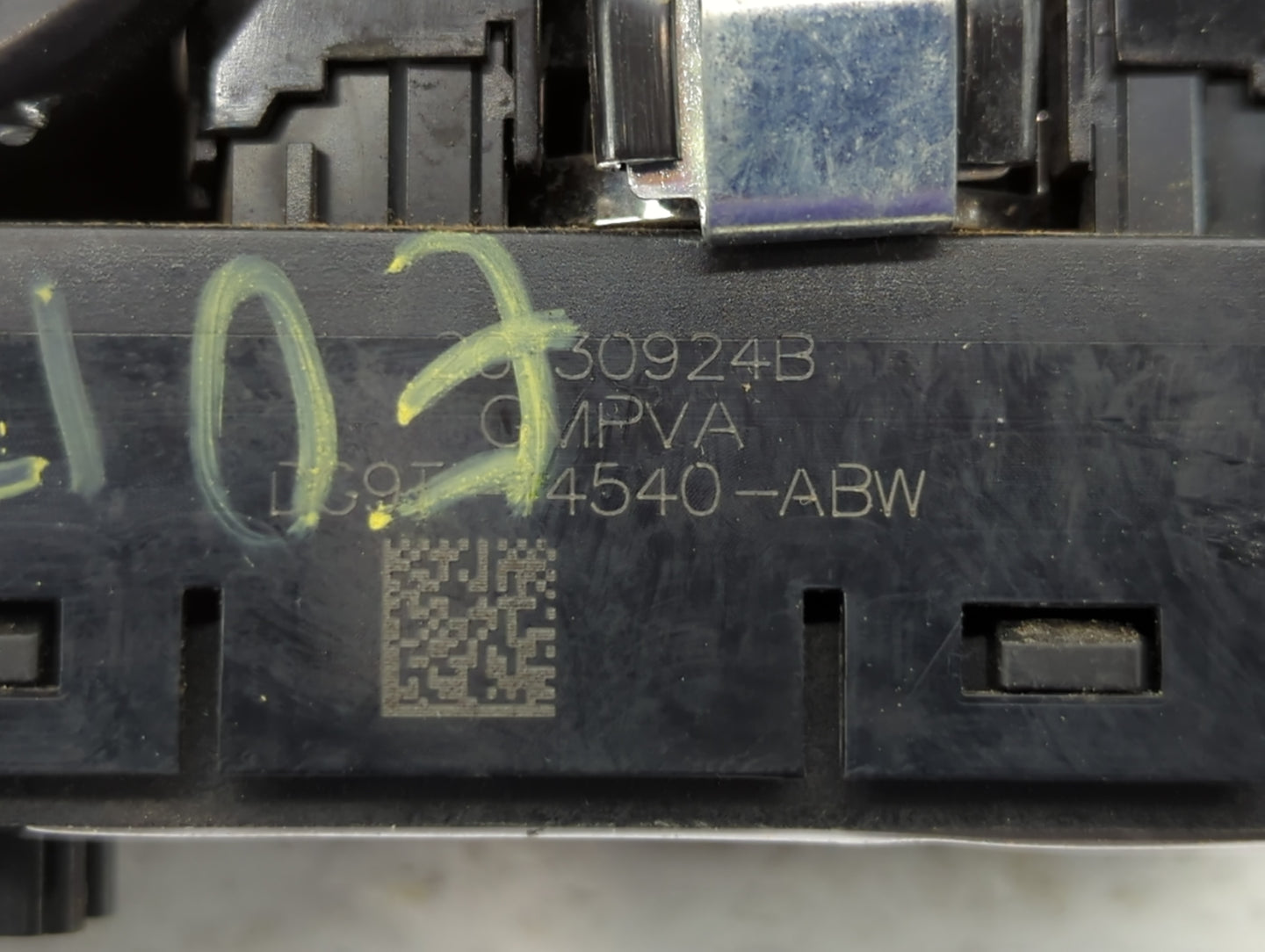 2013-2020 Ford Fusion Master Power Window Switch Replacement Driver Side Left P/N:DG9T-14540-ABW Fits OEM Used Auto Parts - 