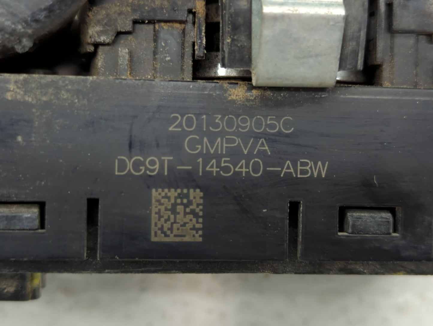 2013-2020 Ford Fusion Master Power Window Switch Replacement Driver Side Left P/N:DG9T-14540-ABW Fits OEM Used Auto Parts - 