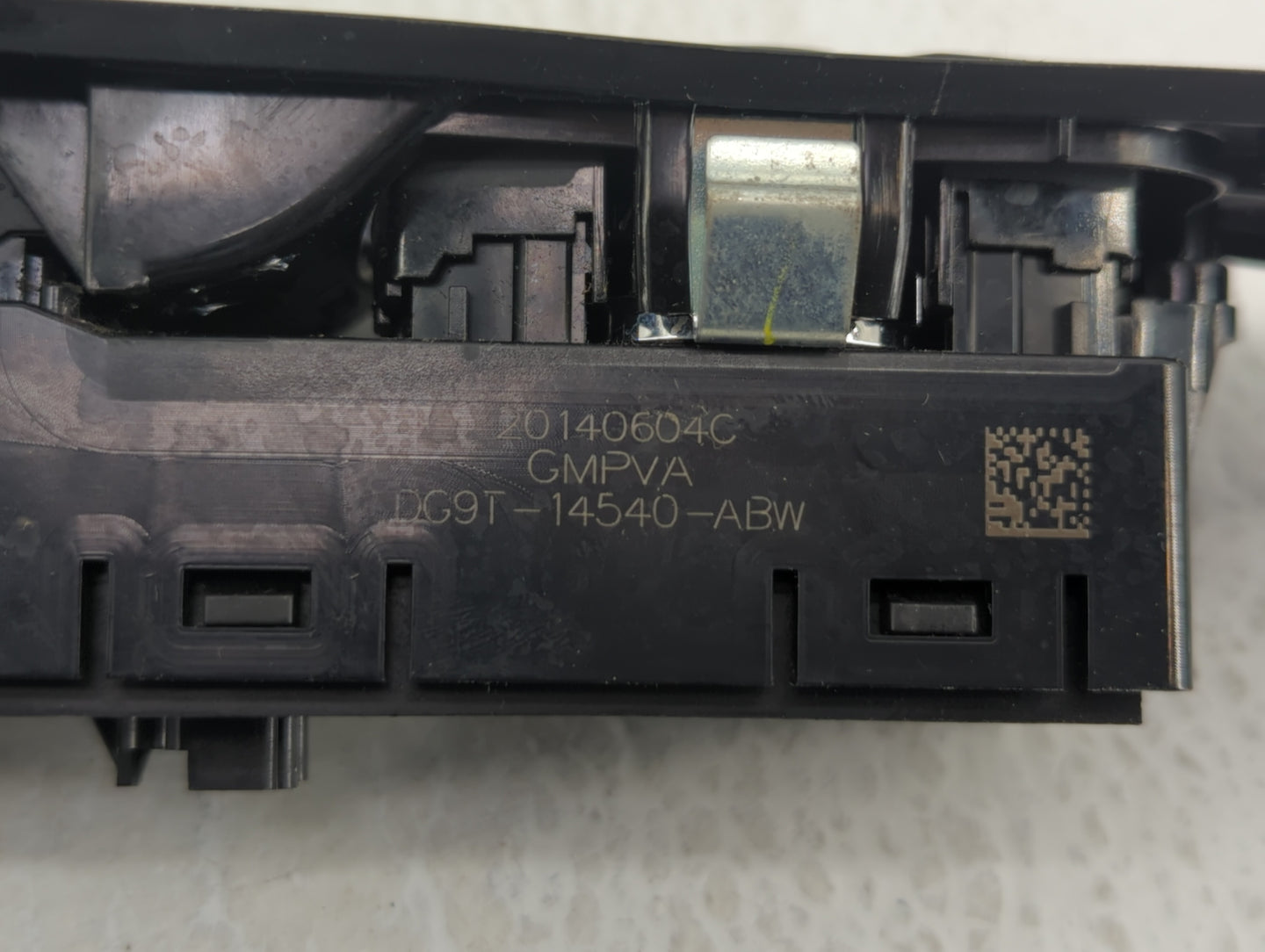2013-2016 Ford Fusion Master Power Window Switch Replacement Driver Side Left P/N:DG9T-14540-ABW Fits OEM Used Auto Parts - 
