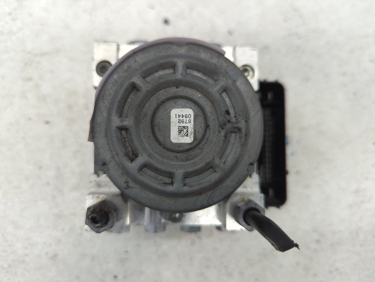 2014-2016 Ford Fusion ABS Pump Control Module Replacement P/N:EG9C-2C405-AC Fits Fits 2014 2015 2016 OEM Used Auto Parts - O