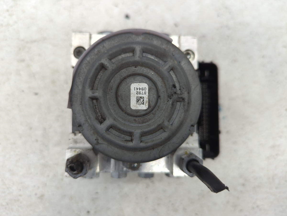 2014-2016 Ford Fusion Anti-Lock Brake ABS Pump Module Actuator OEM P/N:EG9C-2C405-AC Fits Fits 2014 2015 2016 OEM Used Auto 