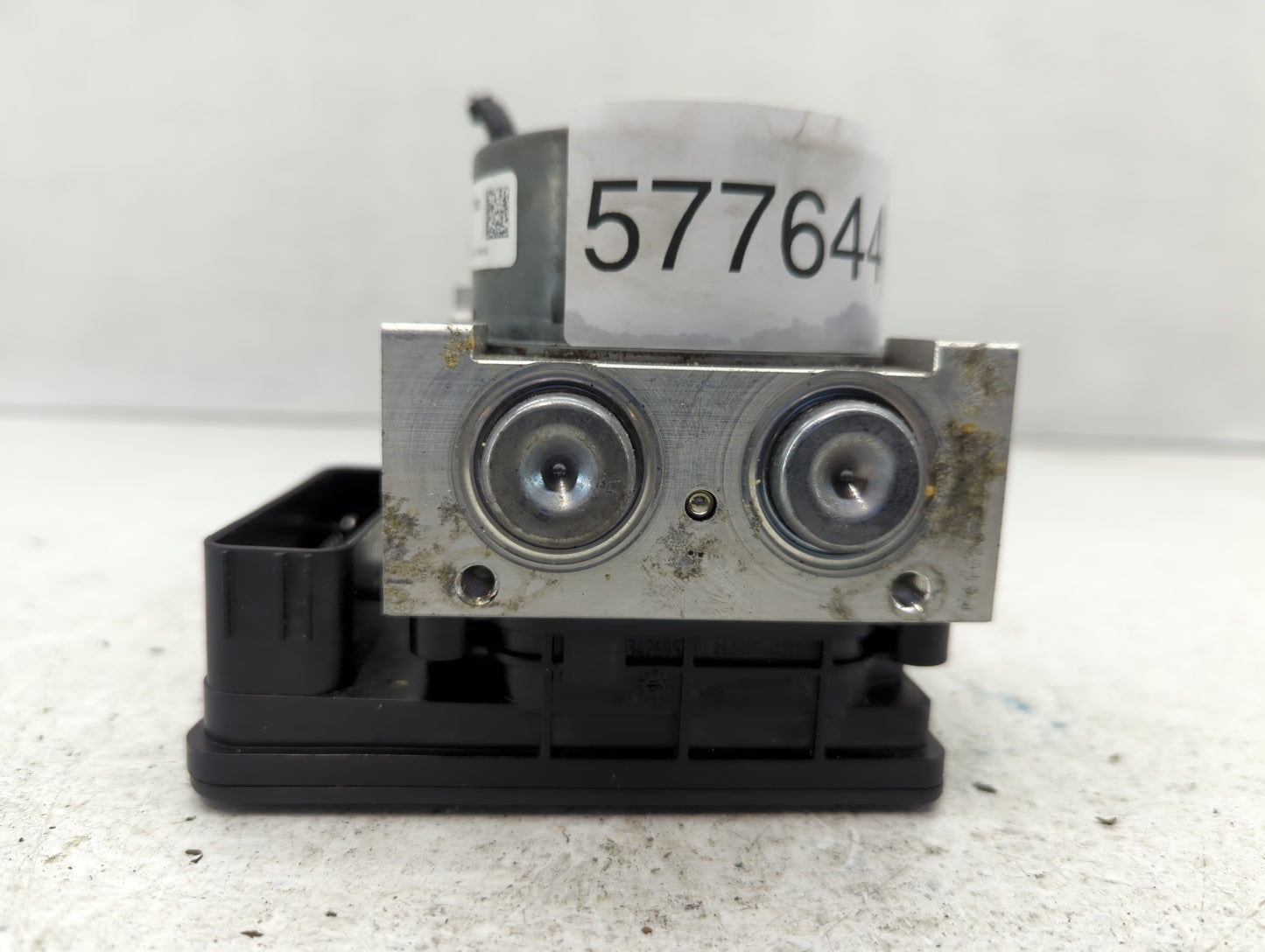2014-2016 Ford Fusion ABS Pump Control Module Replacement P/N:EG9C-2C405-AC Fits Fits 2014 2015 2016 OEM Used Auto Parts - O