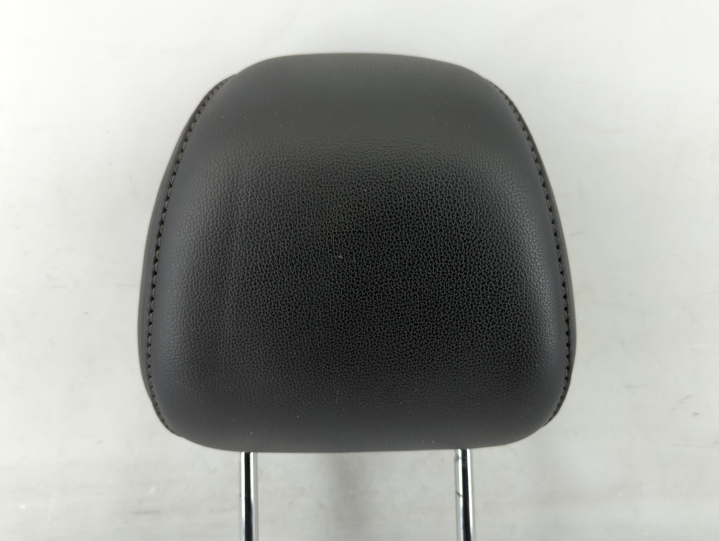 2014 Ford Fusion Headrest Head Rest Front Driver Passenger Seat Fits Fits 1999 2000 2001 2002 OEM Used Auto Parts - Oemuseda