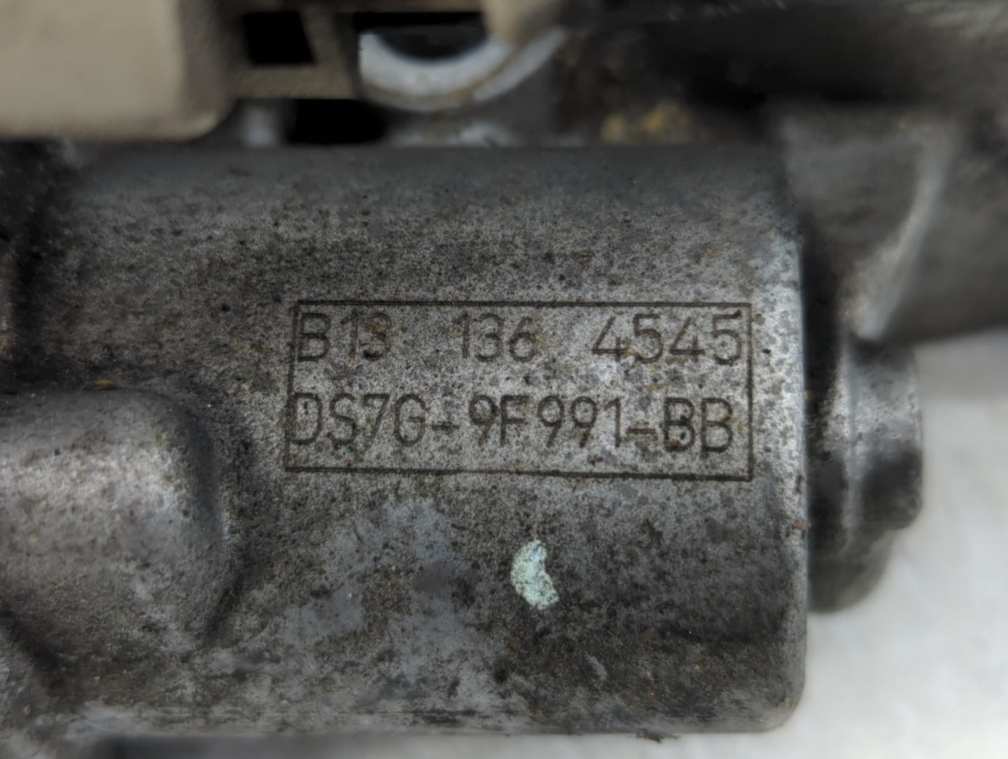 2014-2020 Ford Fusion Throttle Body P/N:DS7G-9F991-BB Fits Fits 2014 2015 2016 2017 2018 2019 2020 OEM Used Auto Parts - Oem
