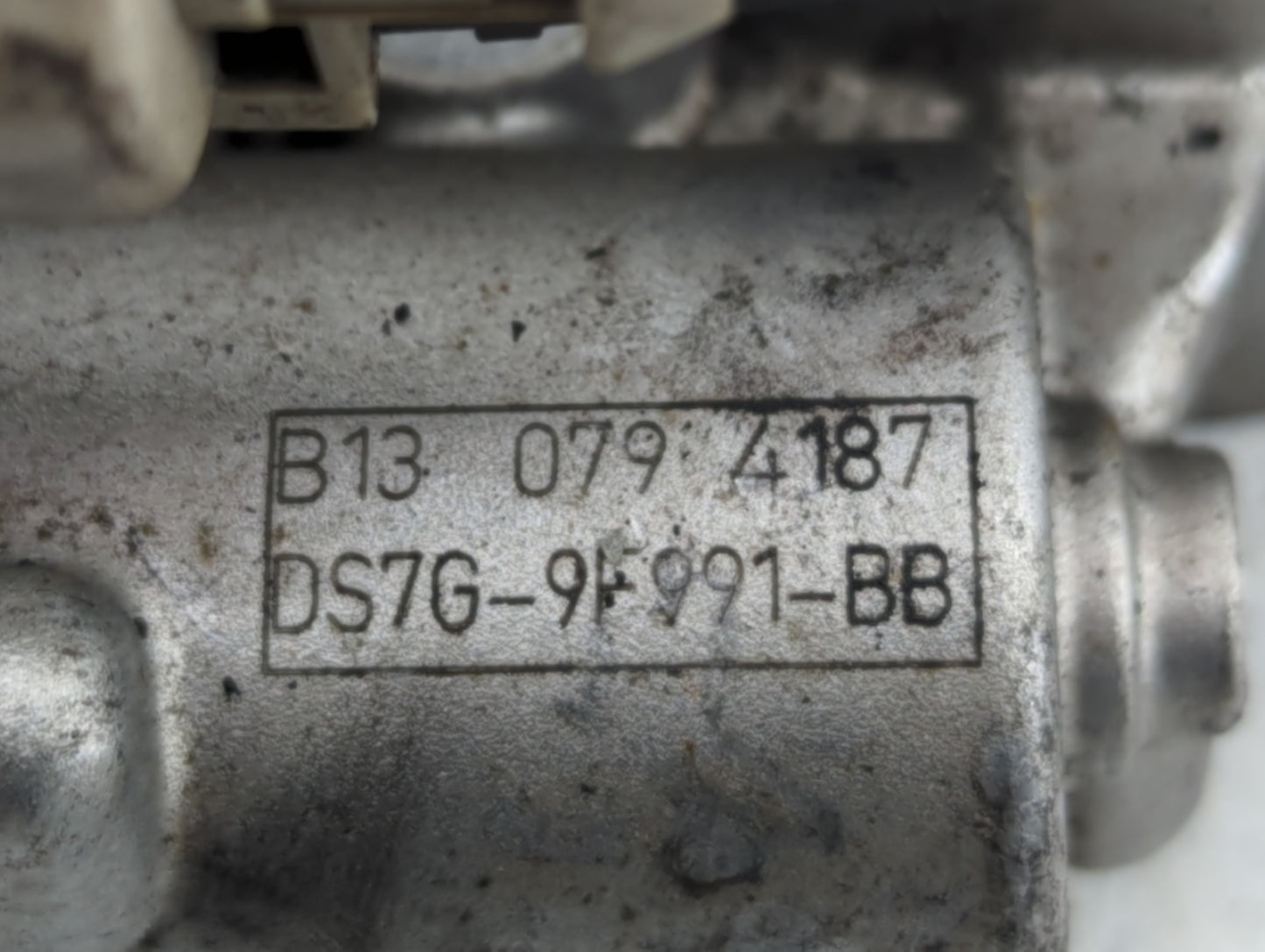 2014-2020 Ford Fusion Throttle Body P/N:DS7G-9F991-BB Fits Fits 2014 2015 2016 2017 2018 2019 2020 OEM Used Auto Parts - Oem