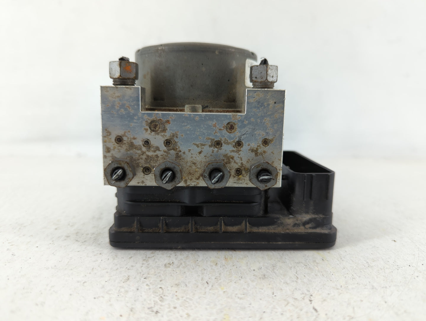 2014-2016 Ford Fusion ABS Pump Control Module Replacement P/N:DG9C-2C405-DF Fits Fits 2014 2015 2016 OEM Used Auto Parts - O
