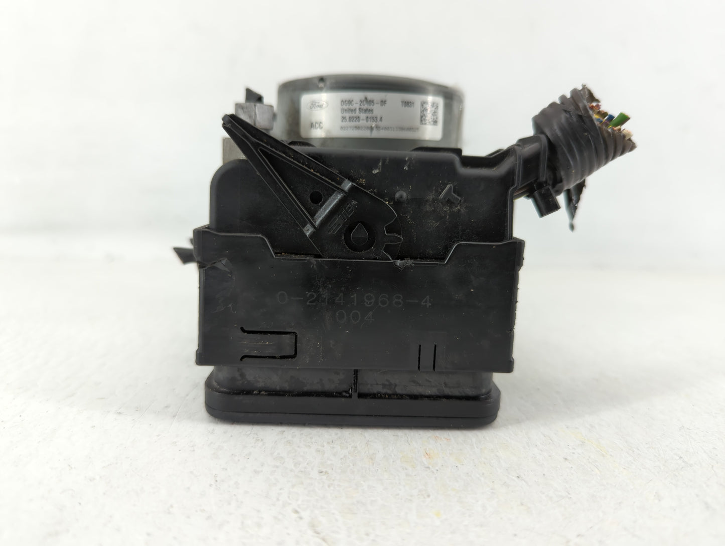 2014-2016 Ford Fusion ABS Pump Control Module Replacement Fits Fits 2014 2015 2016 OEM Used Auto Parts - Oemusedautoparts1.c