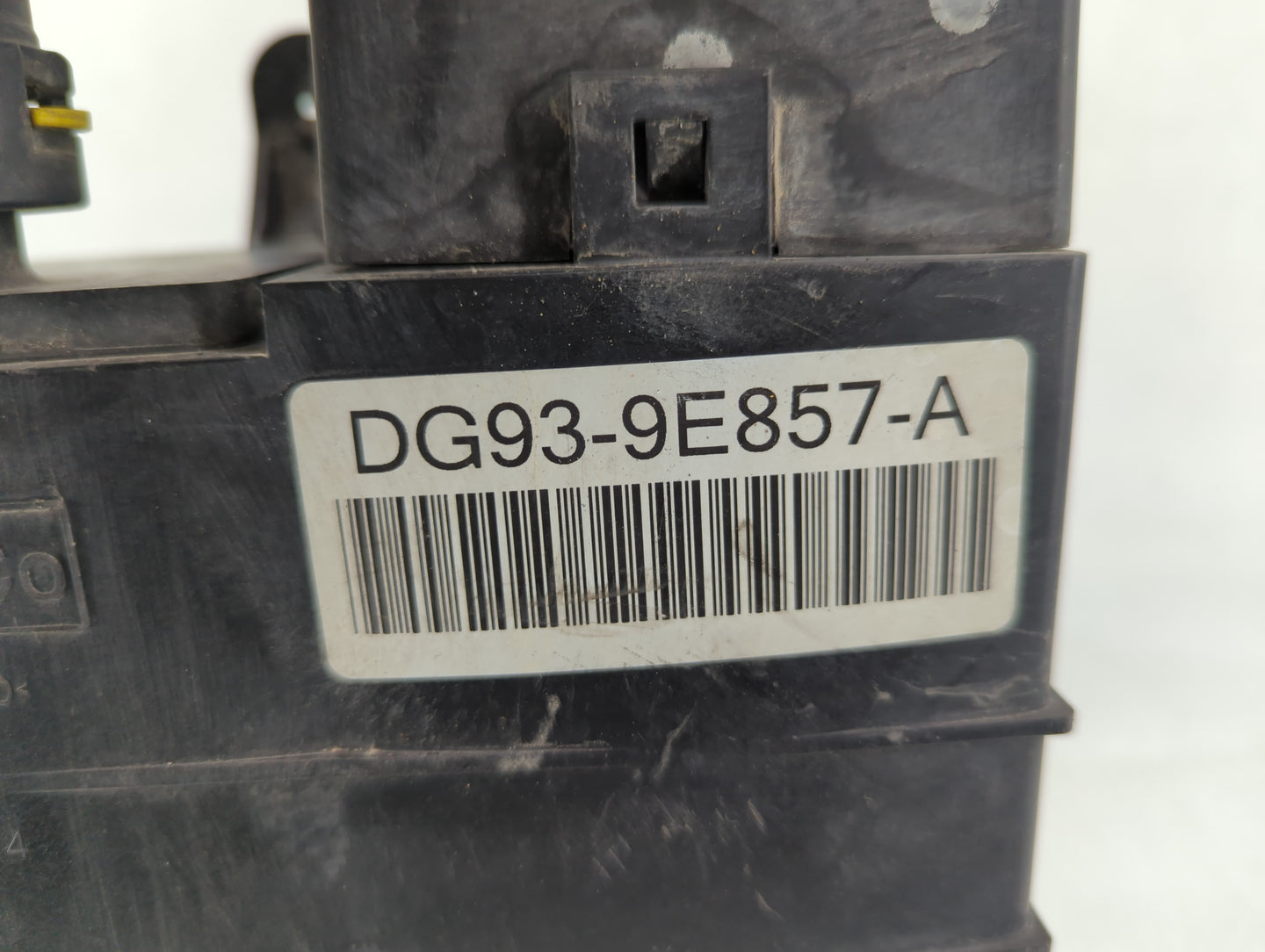 2014 Ford Fusion Fuel Vapor Charcoal Canister 611163 - Oemusedautoparts1.com