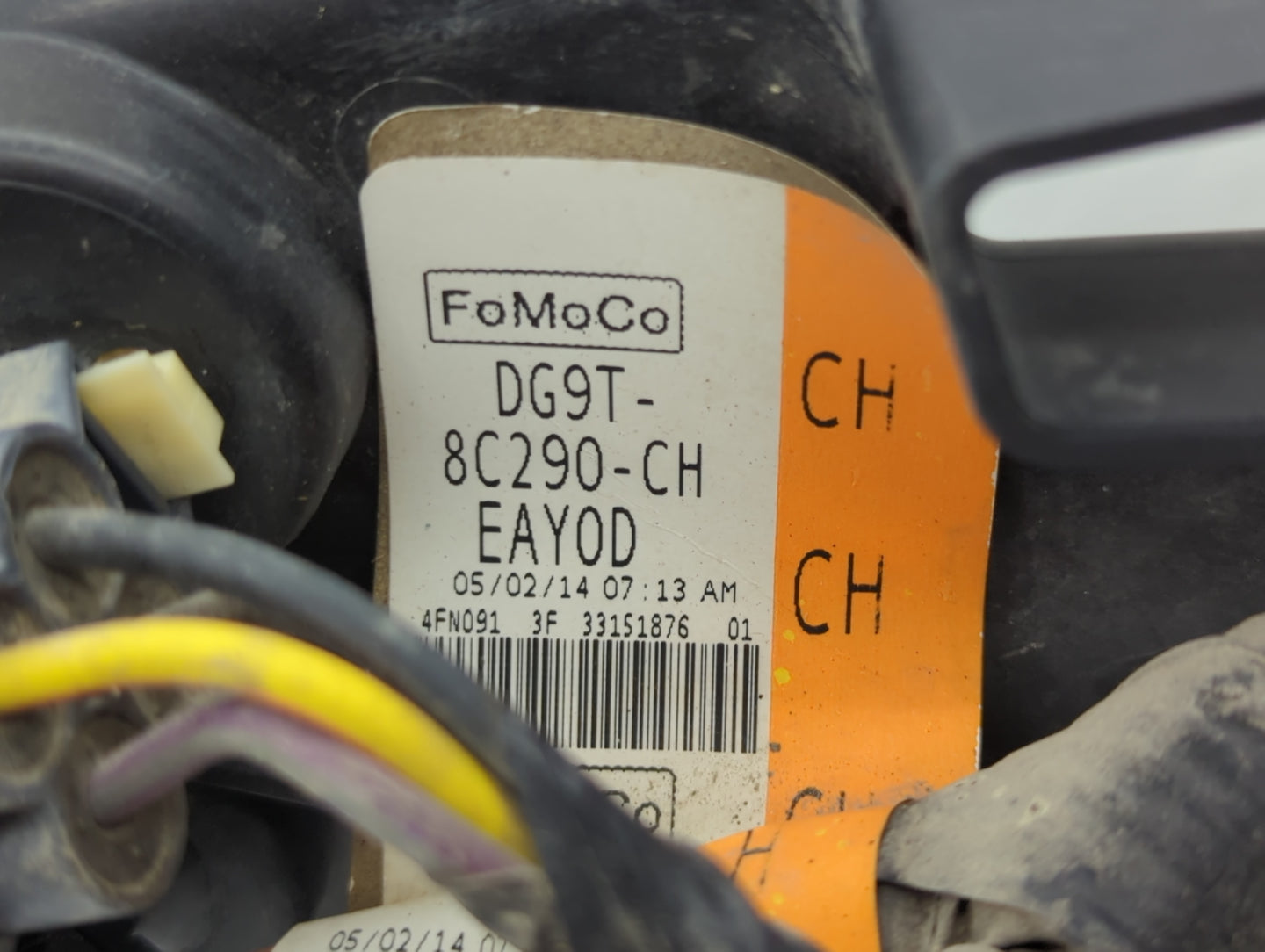 2013-2020 Ford Fusion Left Radiator Fan Motor Assembly Black - Oemusedautoparts1.com